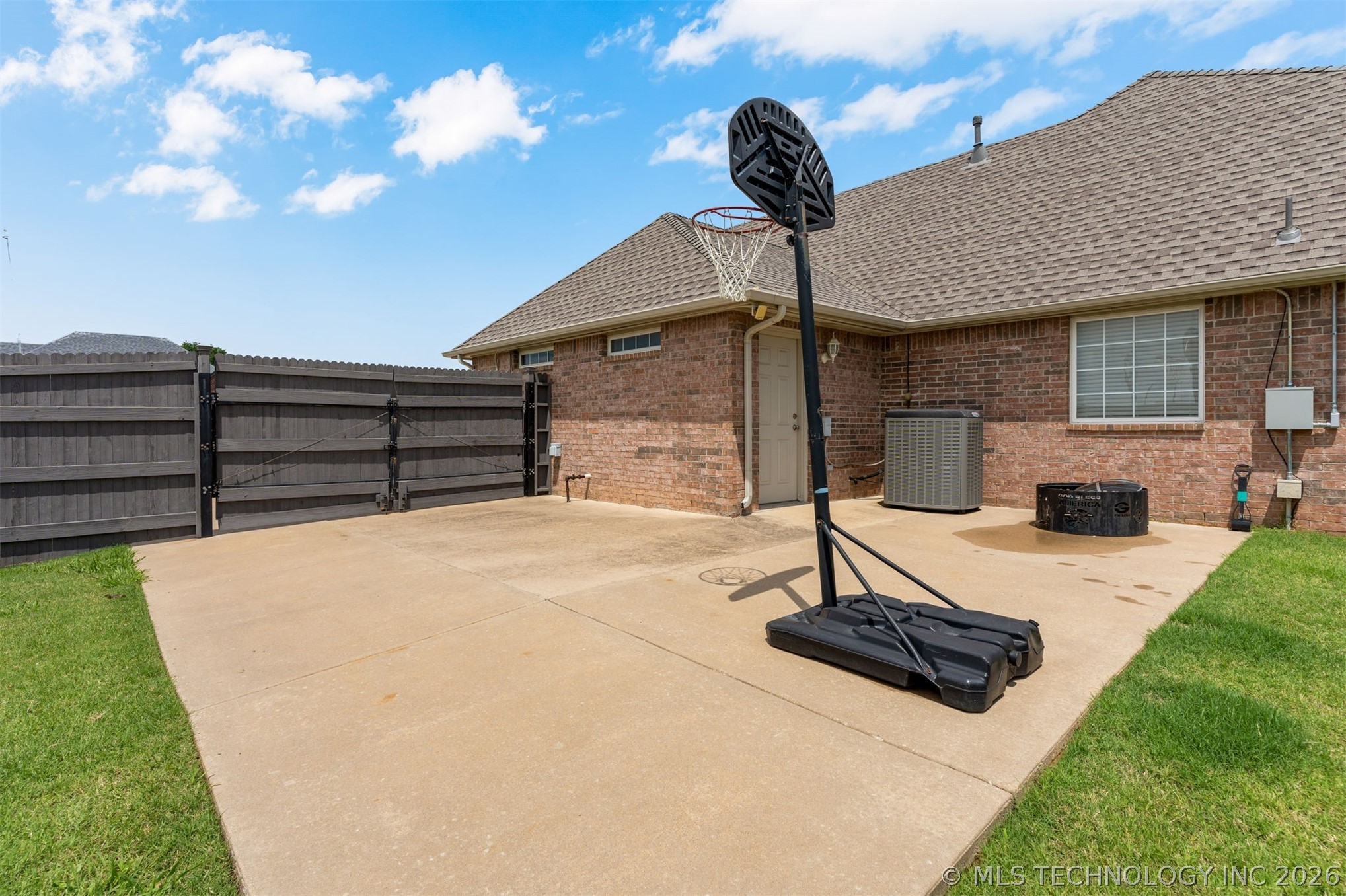 4470 Elm Circle Kiefer OK 74041