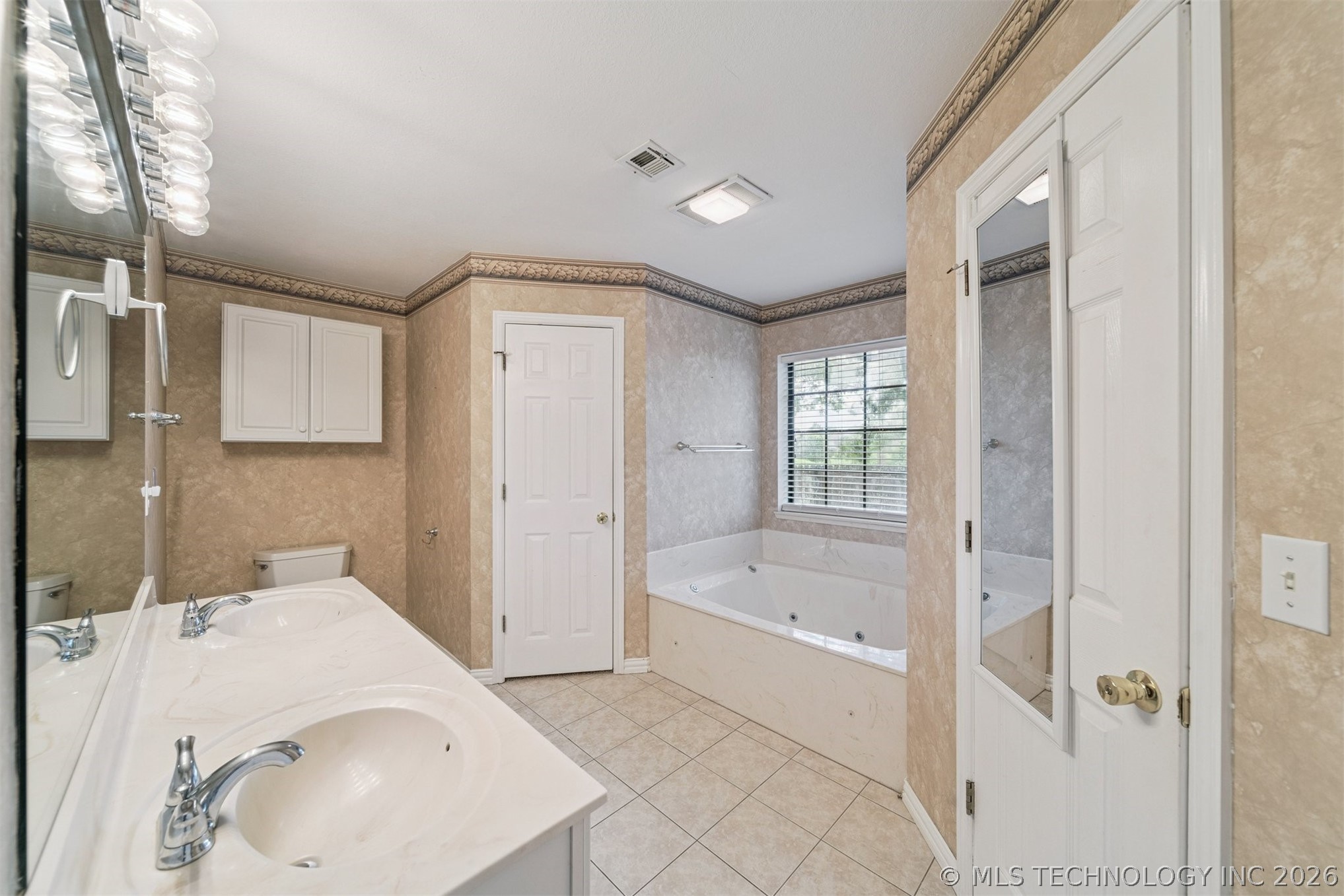 9534 E 76th Street Tulsa OK 74133