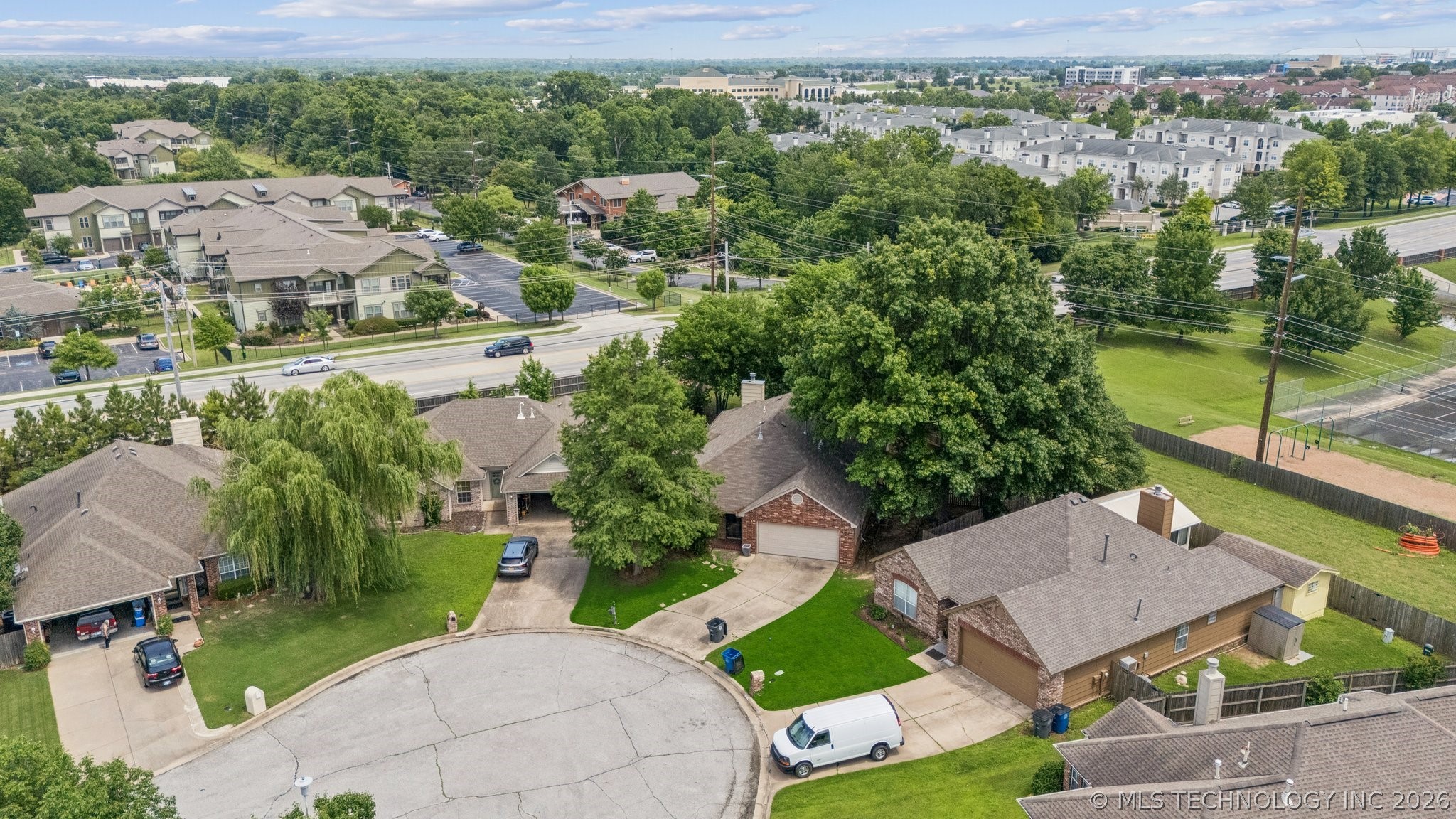 9534 E 76th Street Tulsa OK 74133