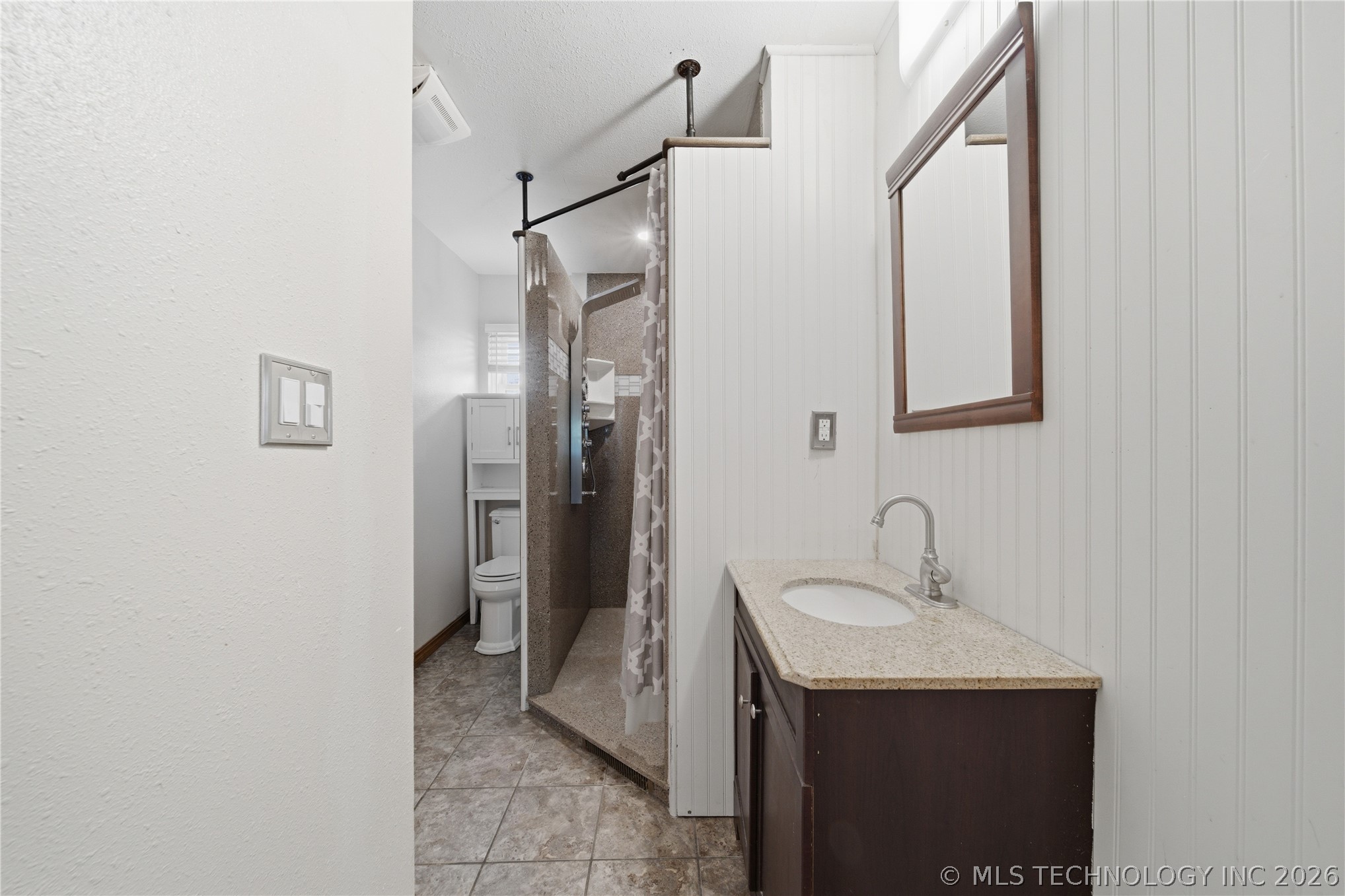 106 W Lewis Avenue Vinita OK 74301