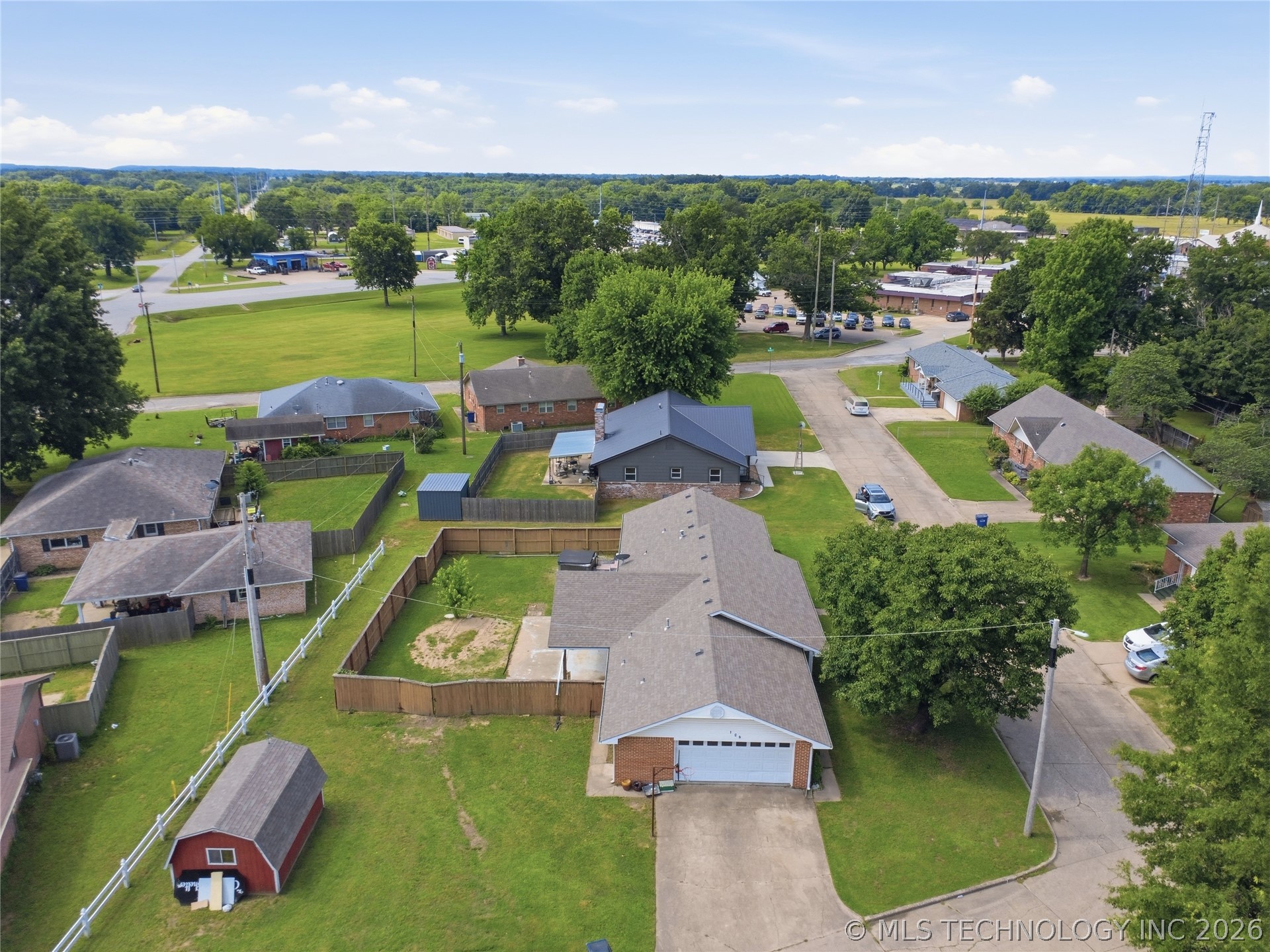 106 W Lewis Avenue Vinita OK 74301
