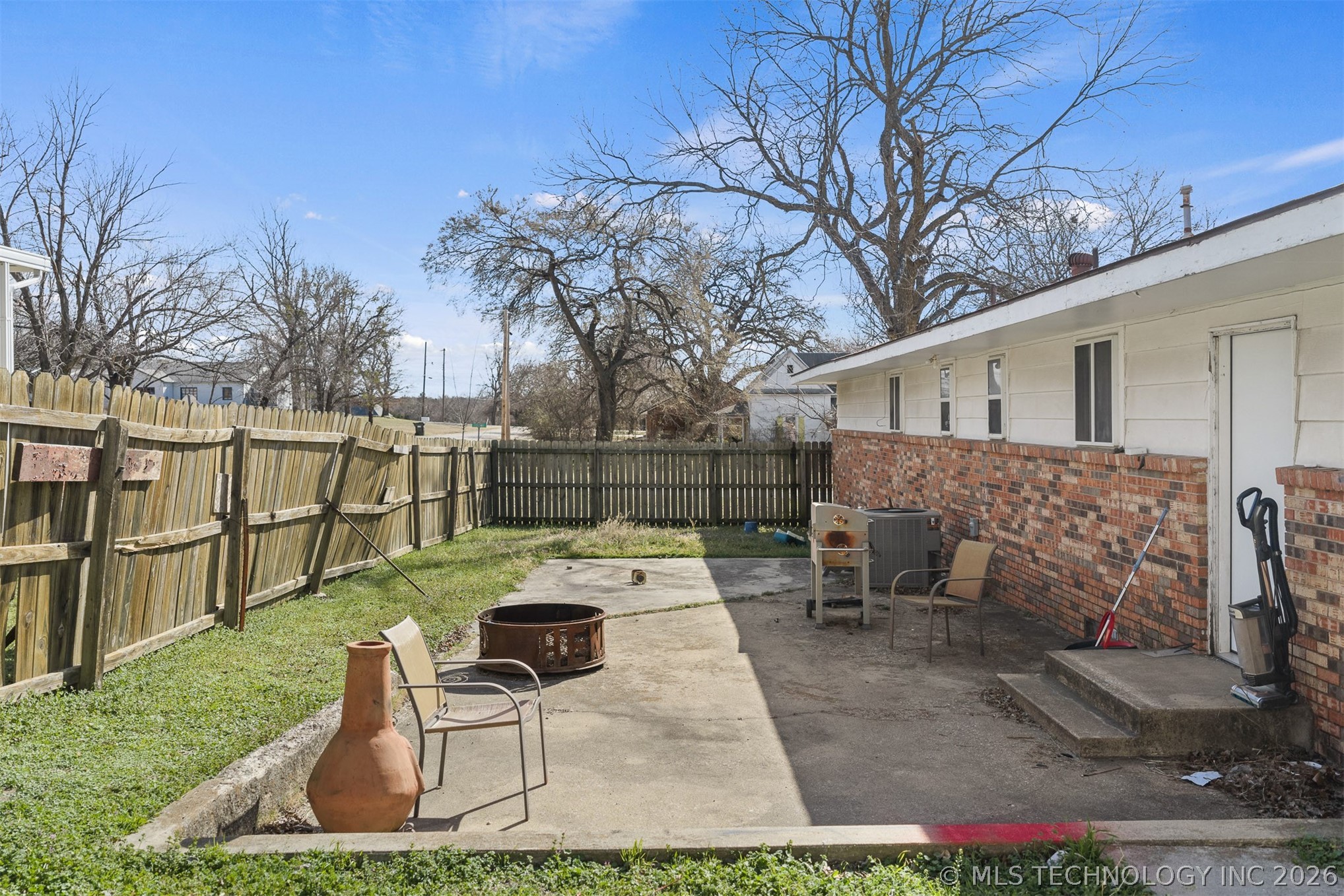 901 E 6th Street Sulphur OK 73086