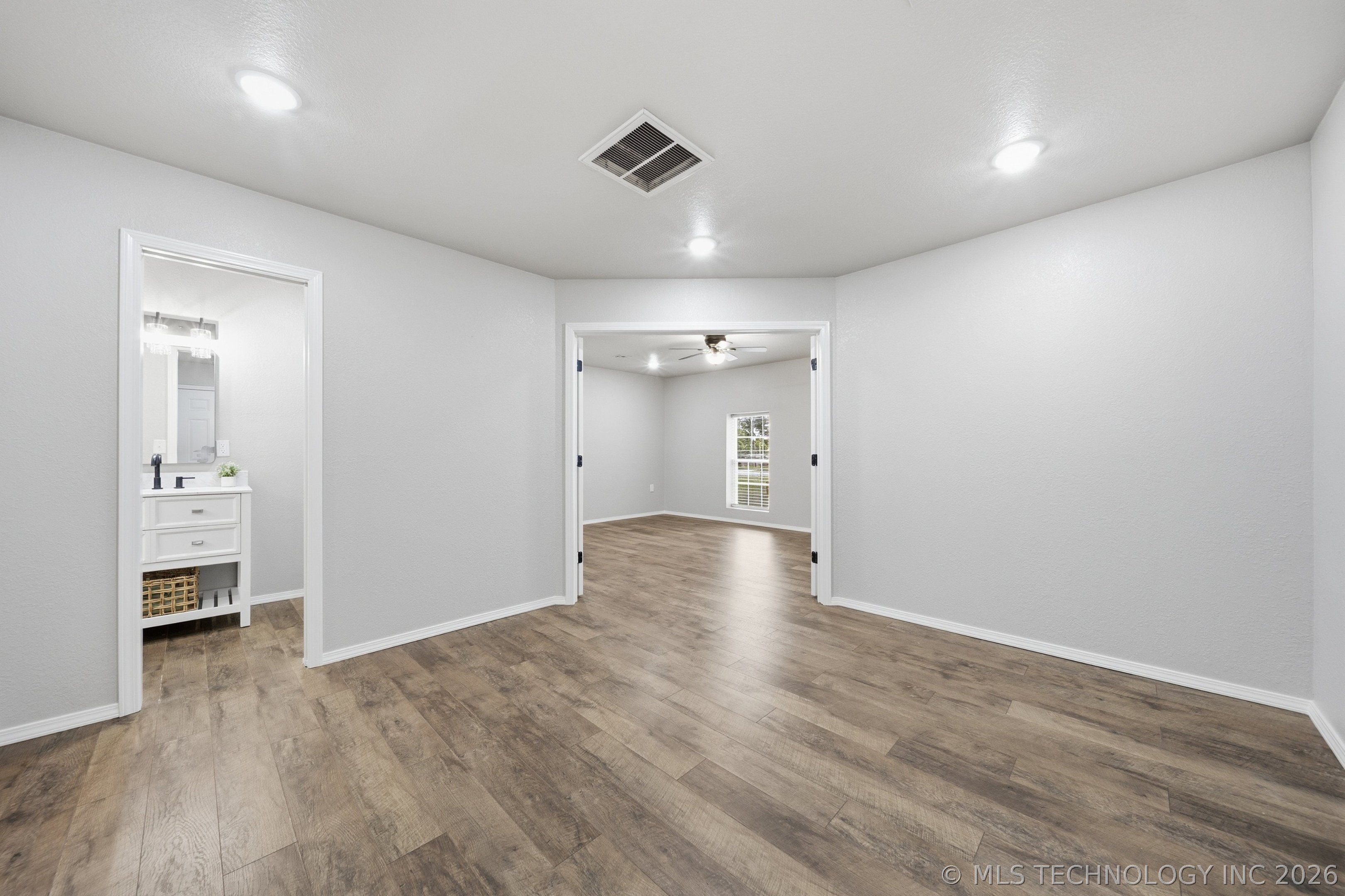 1915 W Taft Avenue Sapulpa OK 74067