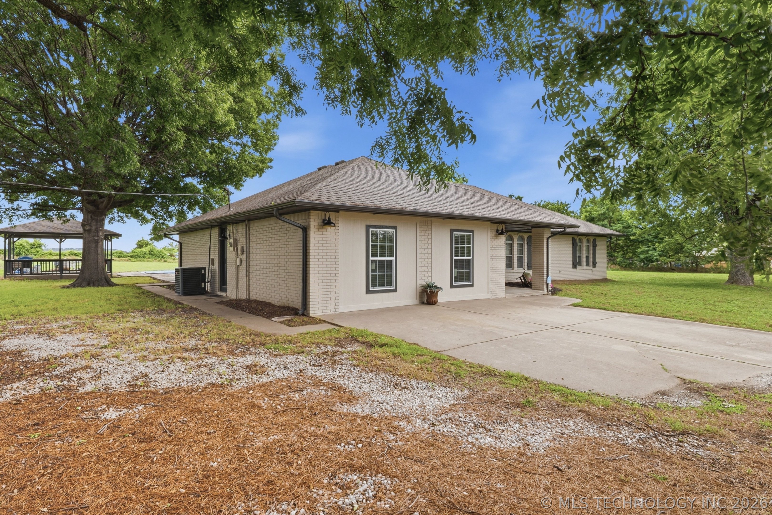 1915 W Taft Avenue Sapulpa OK 74067