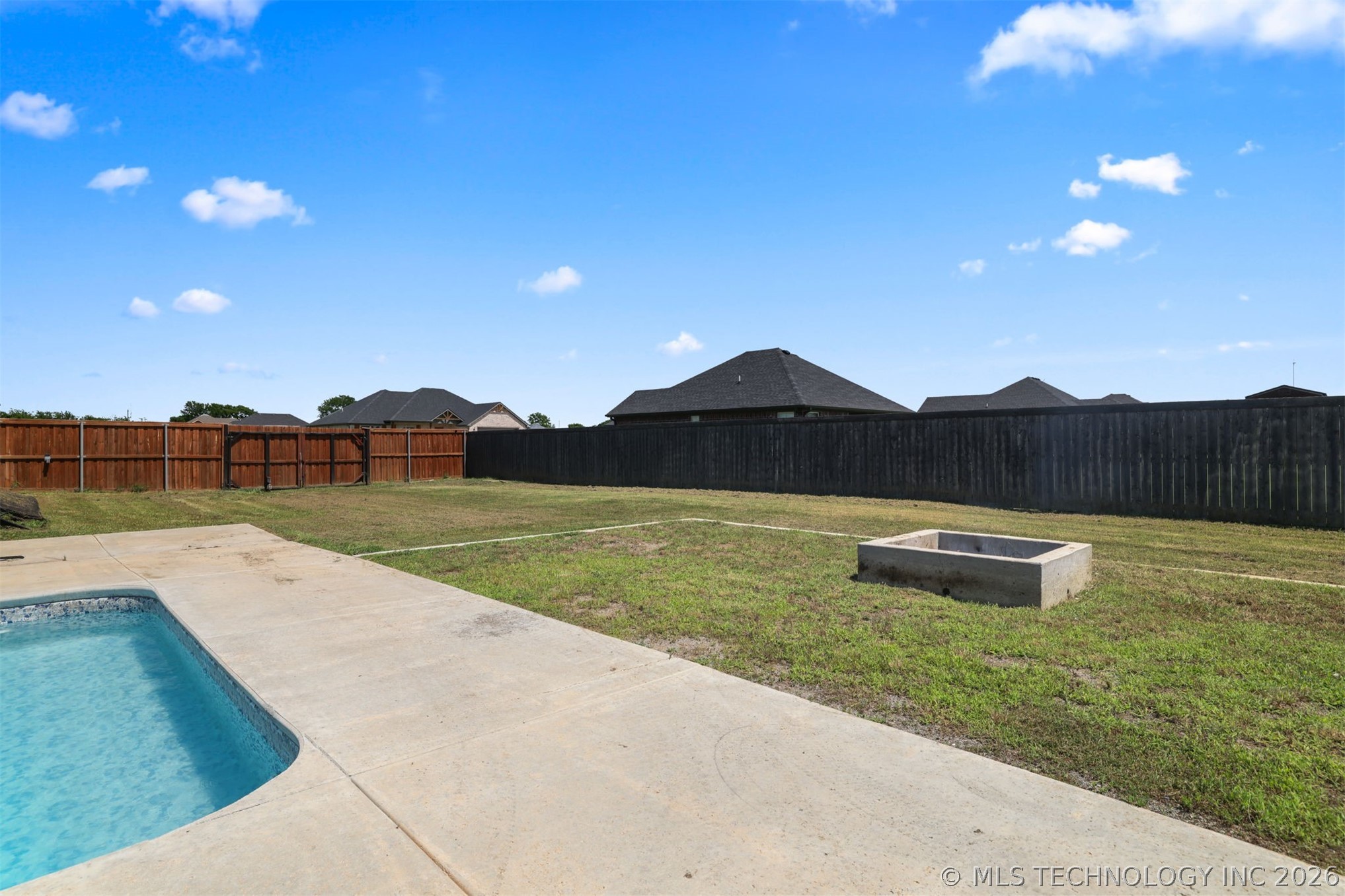 571 Lake Meadow Loop Durant OK 74701