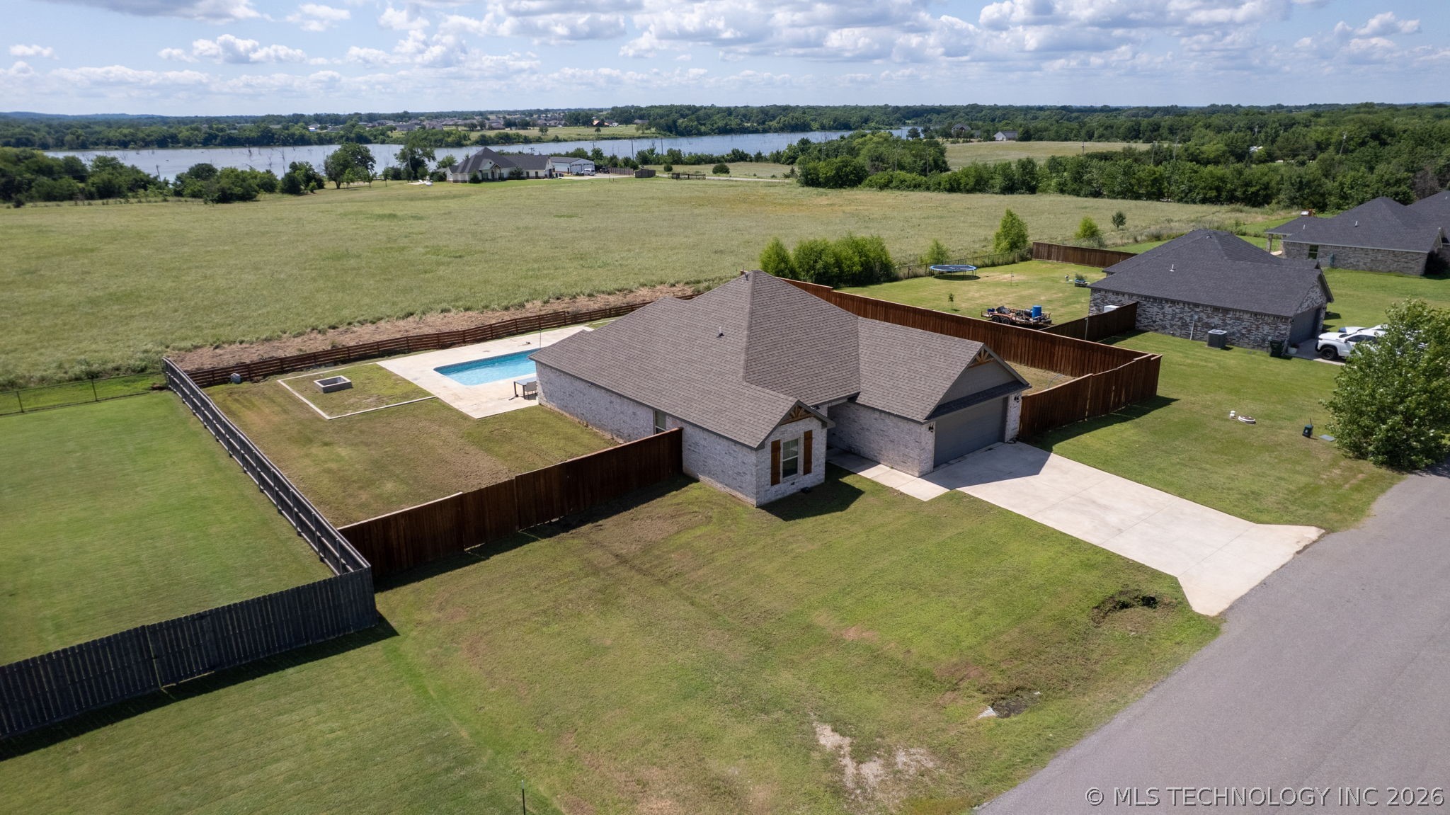 571 Lake Meadow Loop Durant OK 74701