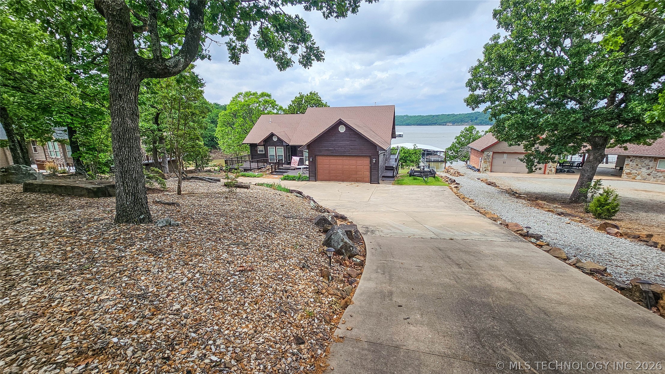 173 Cherokee Drive Eufaula OK 74462