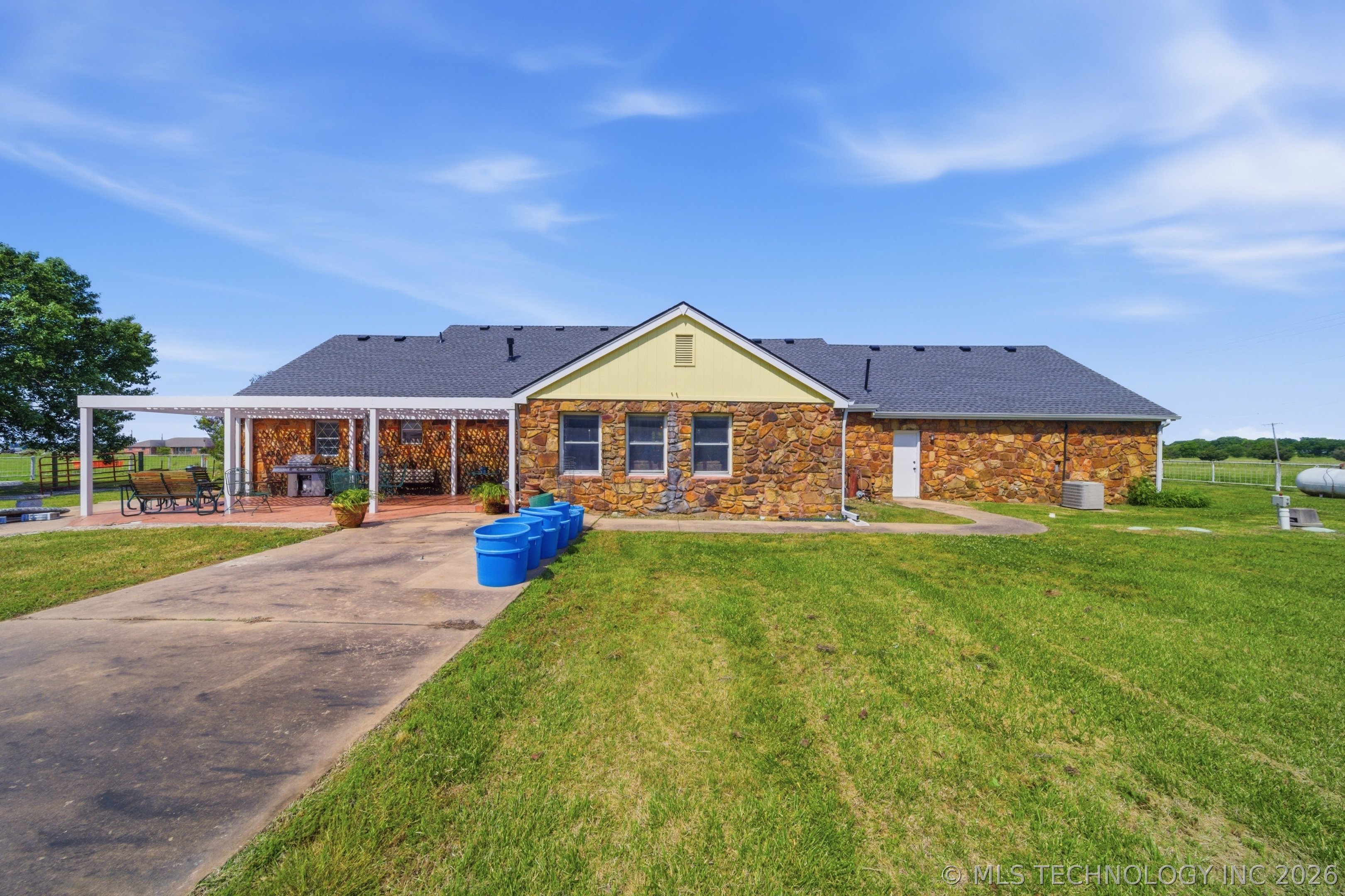 22250 N 416 Road Nowata OK 74048