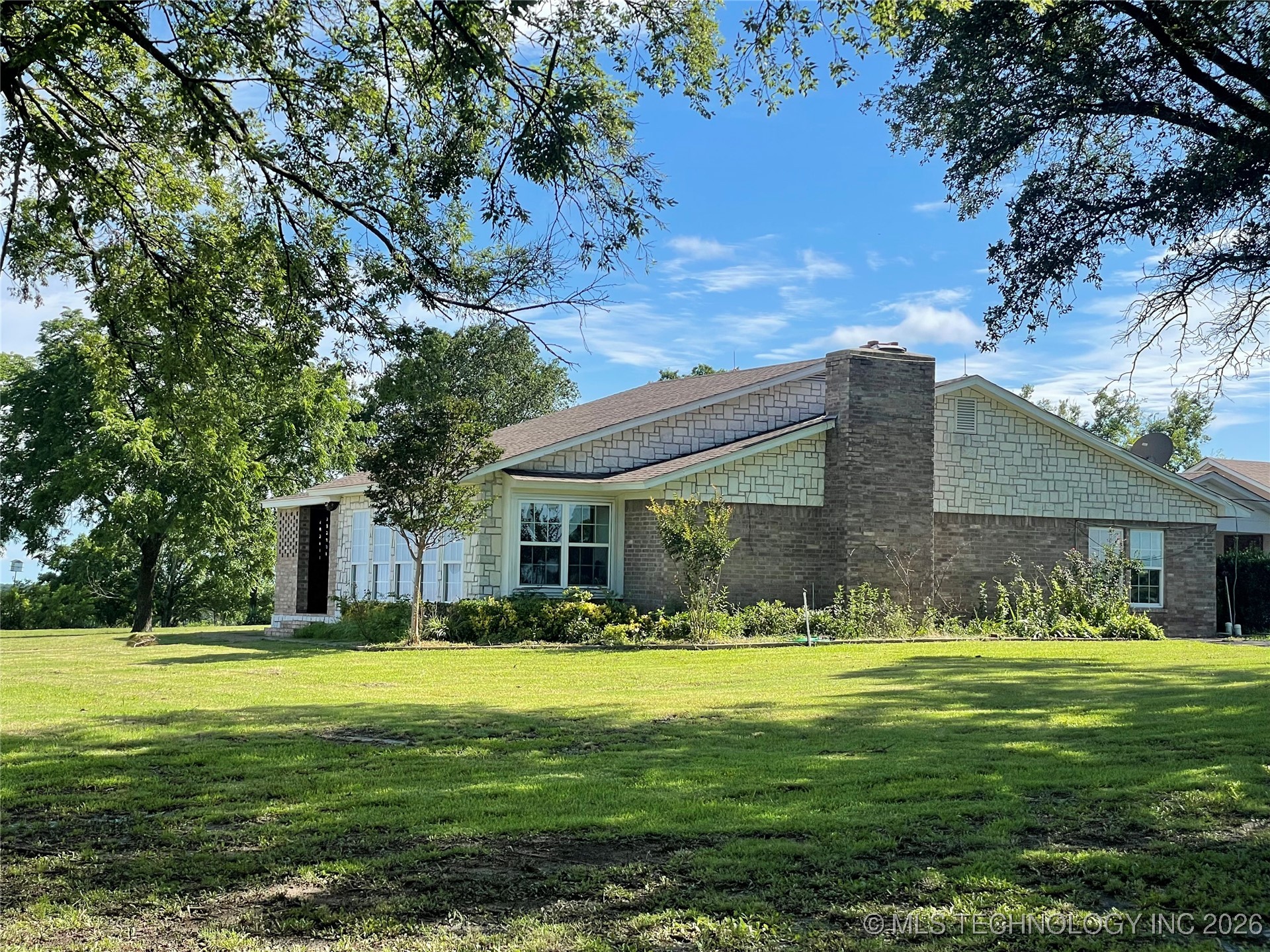 401 S Chickasaw Kingston OK 73439