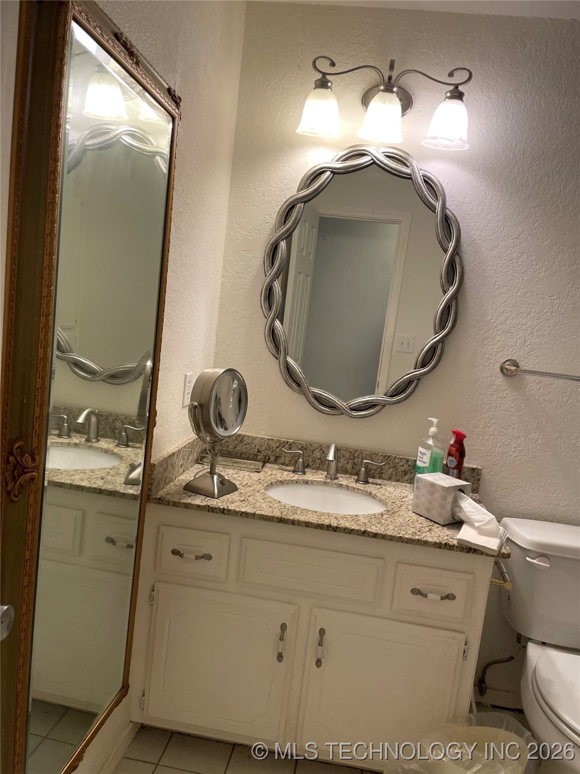 401 S Chickasaw Kingston OK 73439