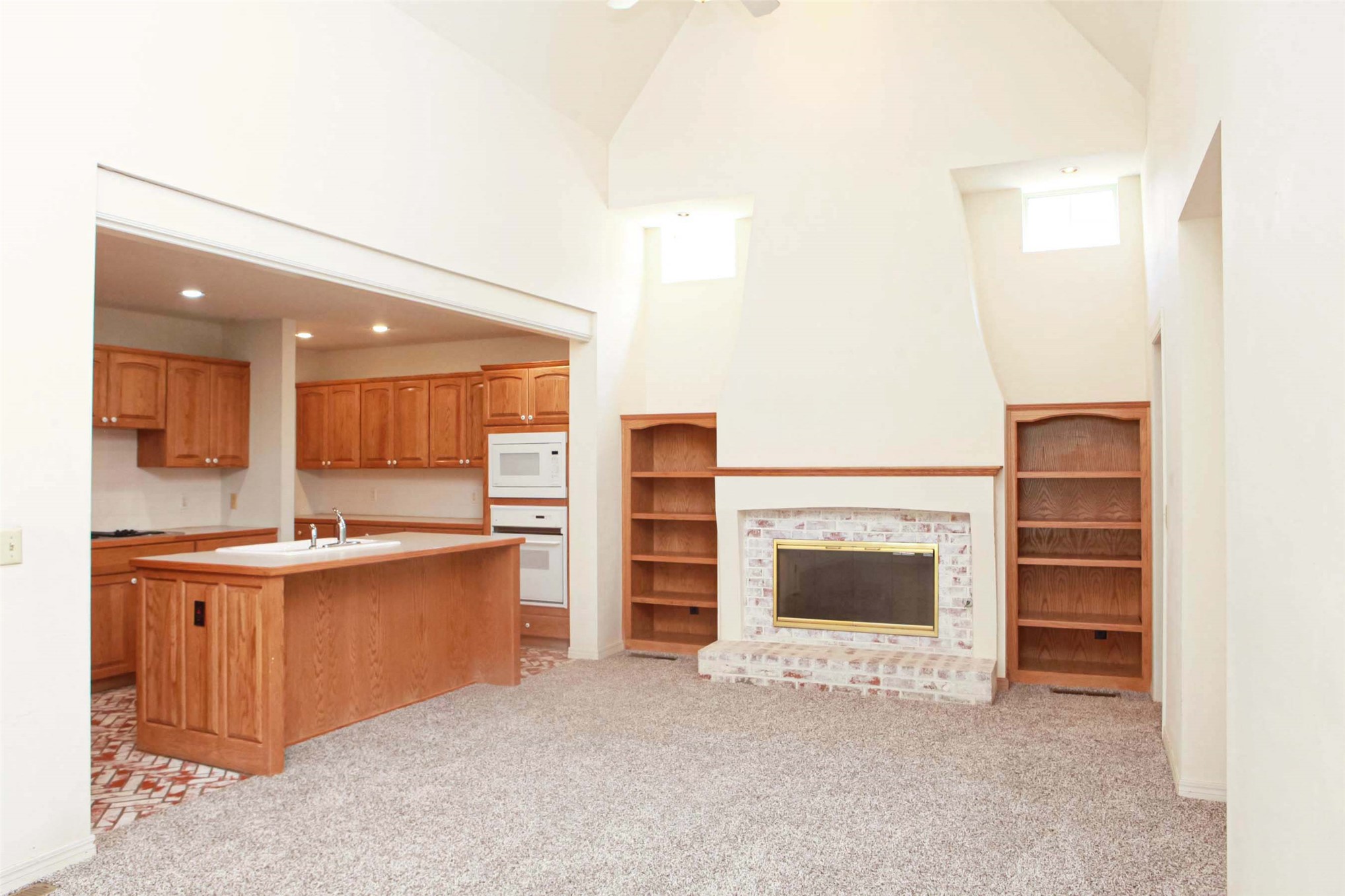 1431 S Newport Avenue Tulsa OK 74120