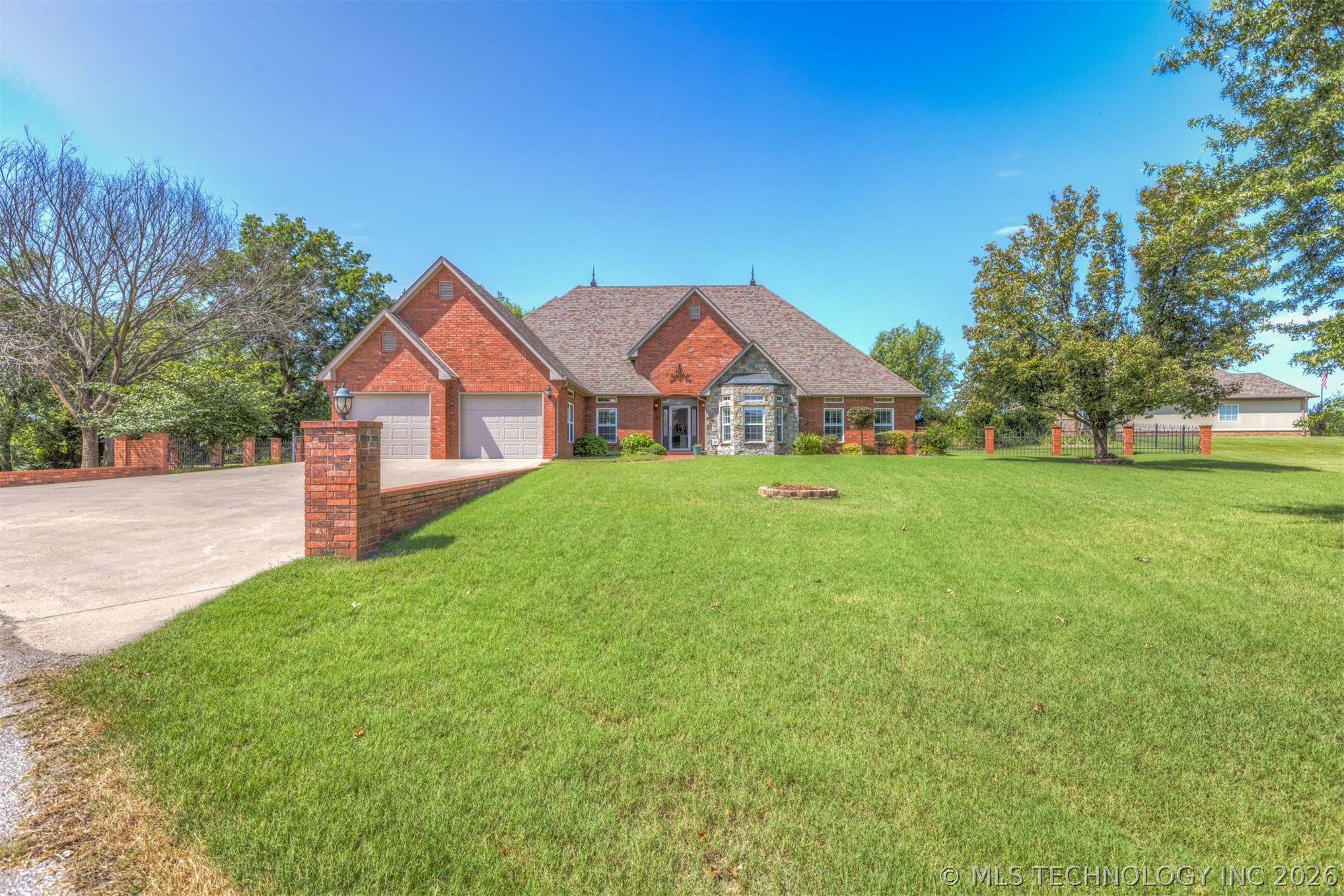 612 S Tallchief Court Skiatook OK 74070