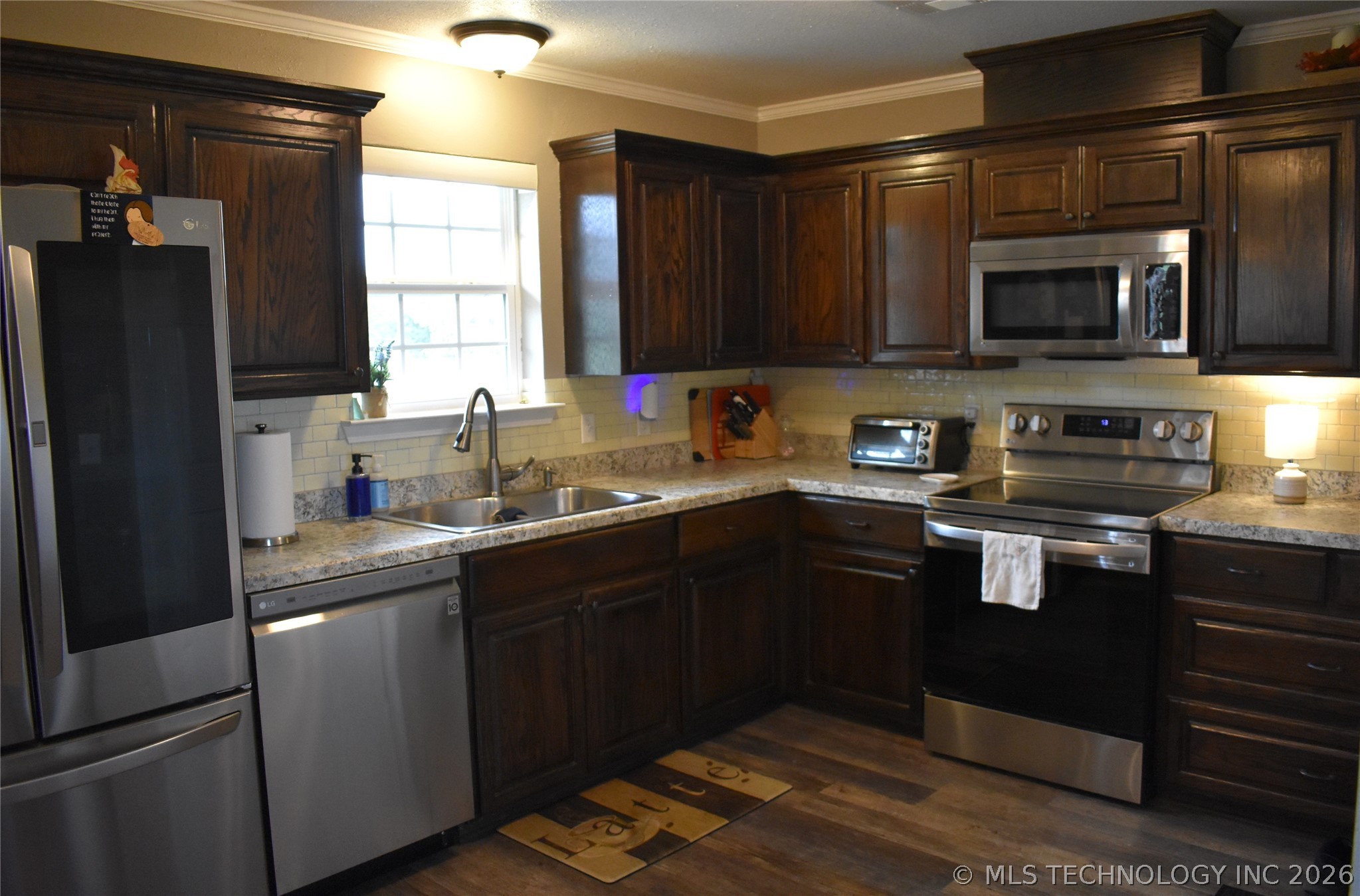 2921 E 2090 Road Hugo OK 74743