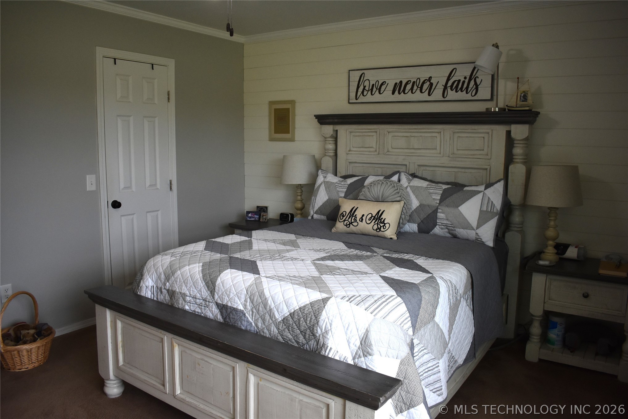 2921 E 2090 Road Hugo OK 74743
