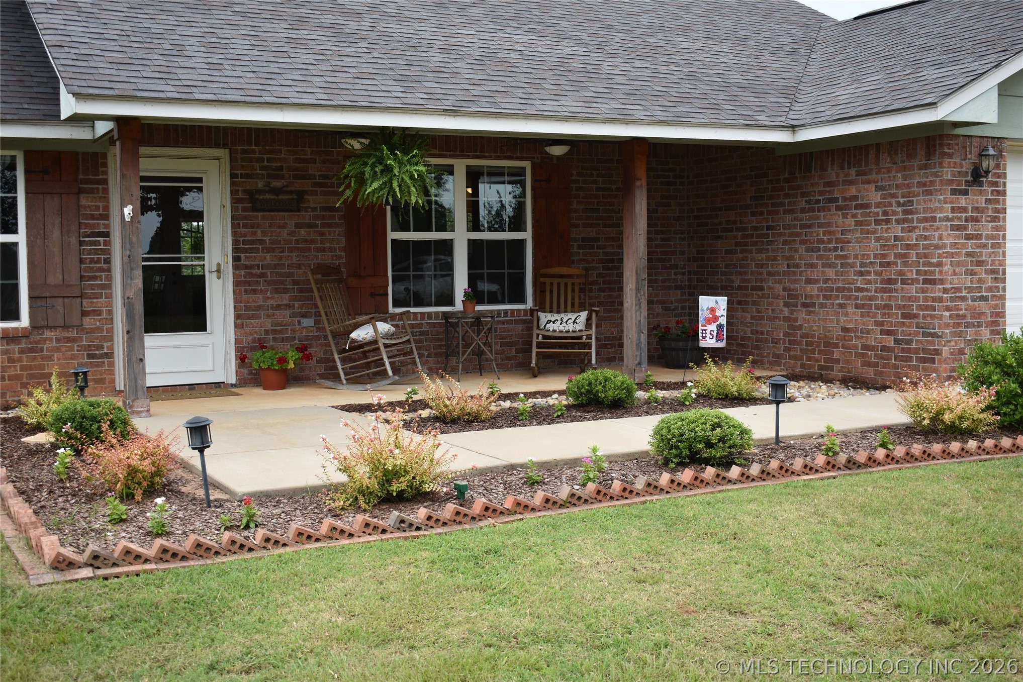 2921 E 2090 Road Hugo OK 74743