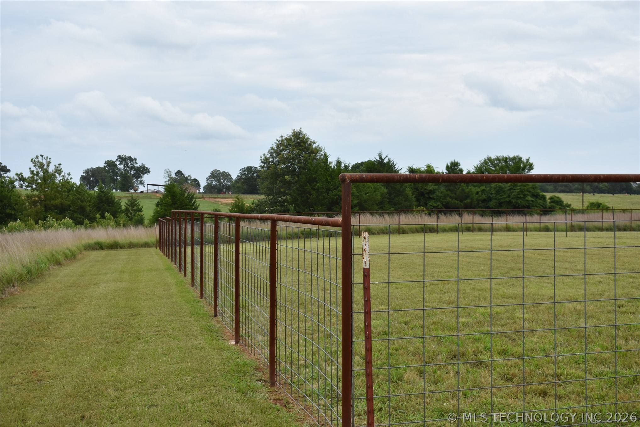 2921 E 2090 Road Hugo OK 74743