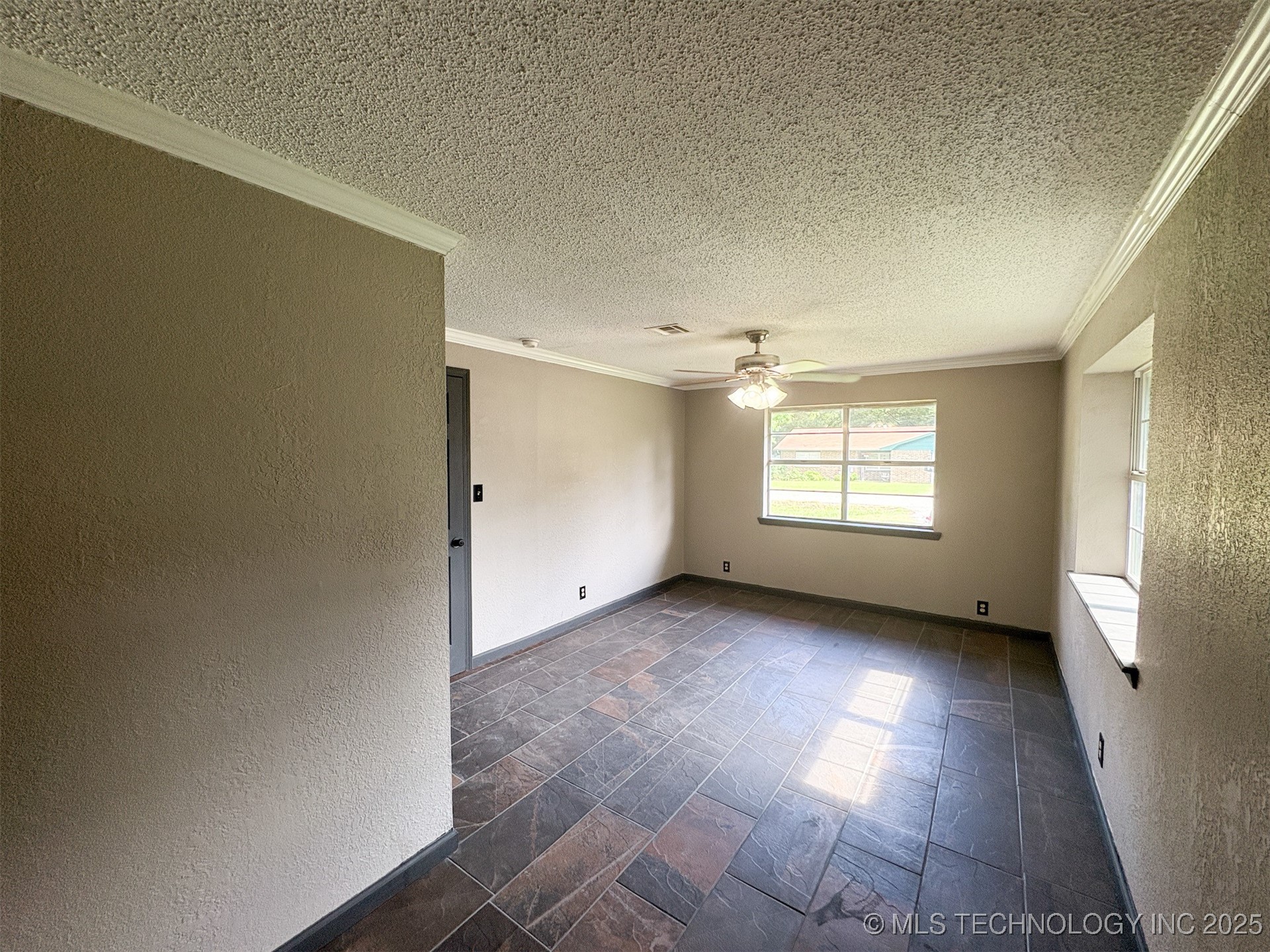 86 Wisteria Lone Grove OK 73443