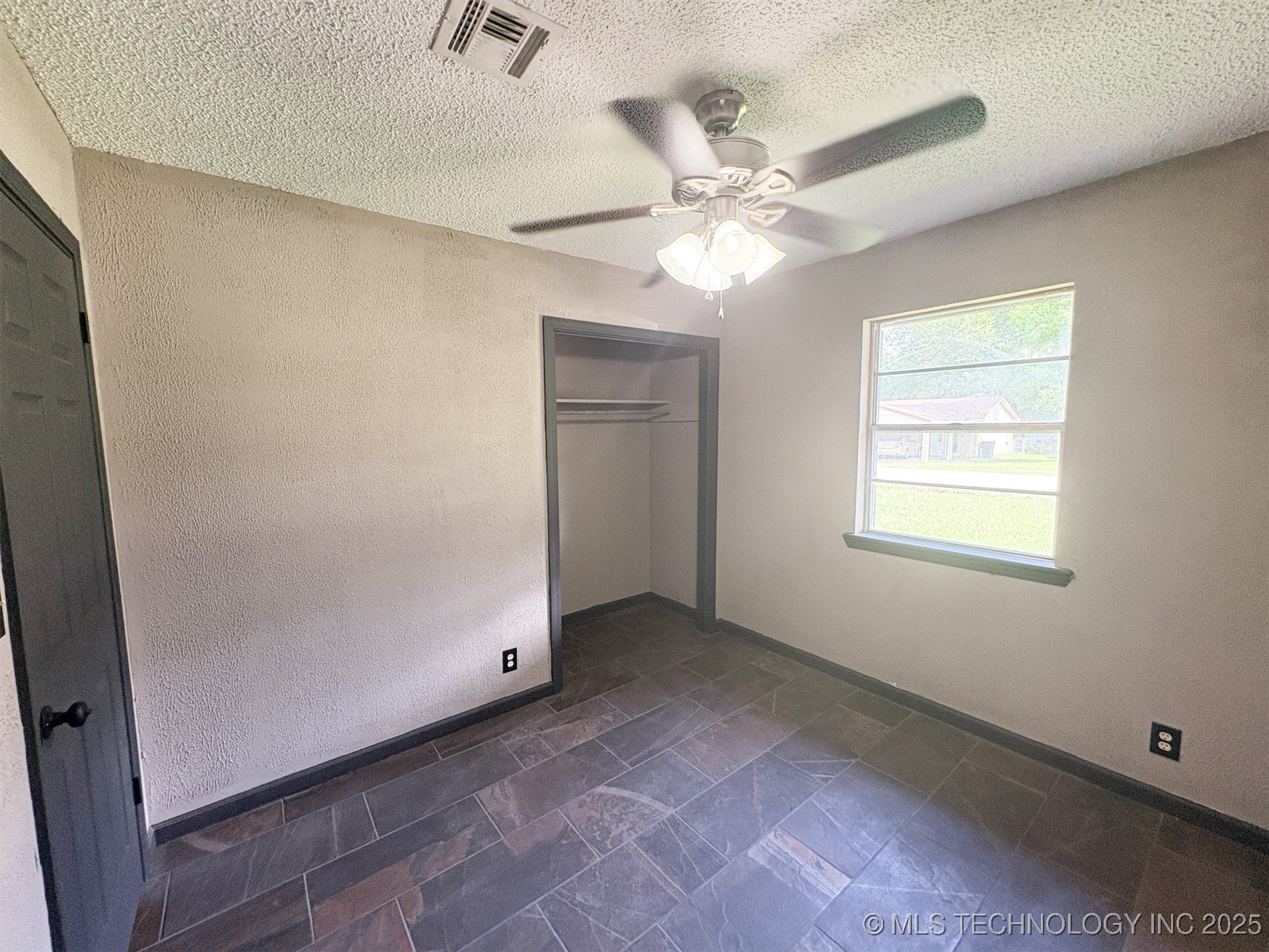 86 Wisteria Lone Grove OK 73443