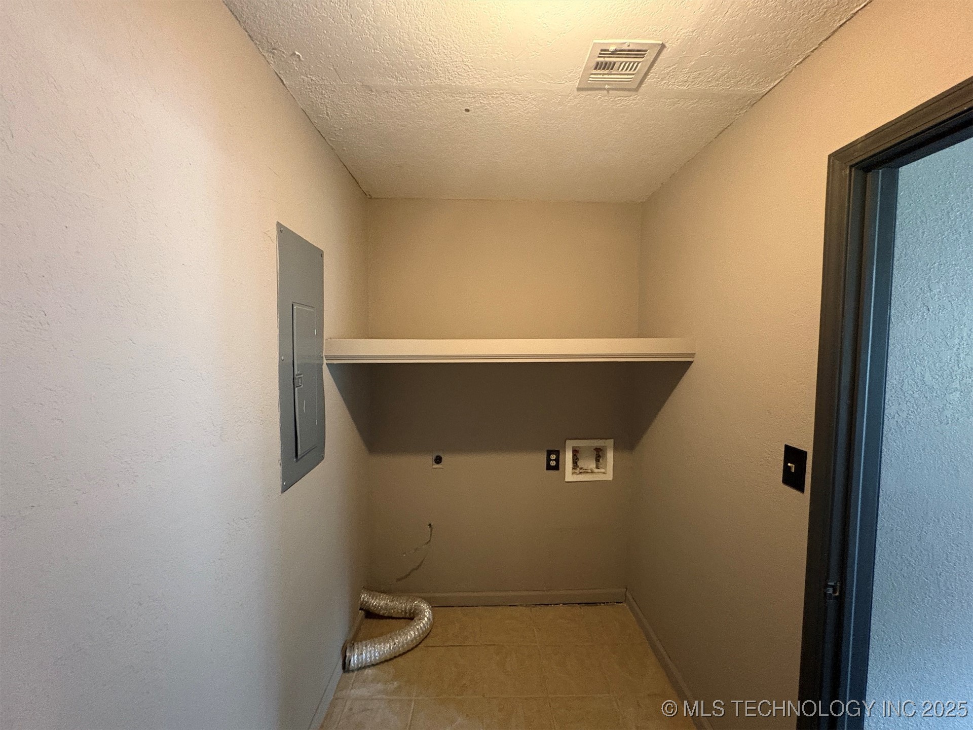 86 Wisteria Lone Grove OK 73443