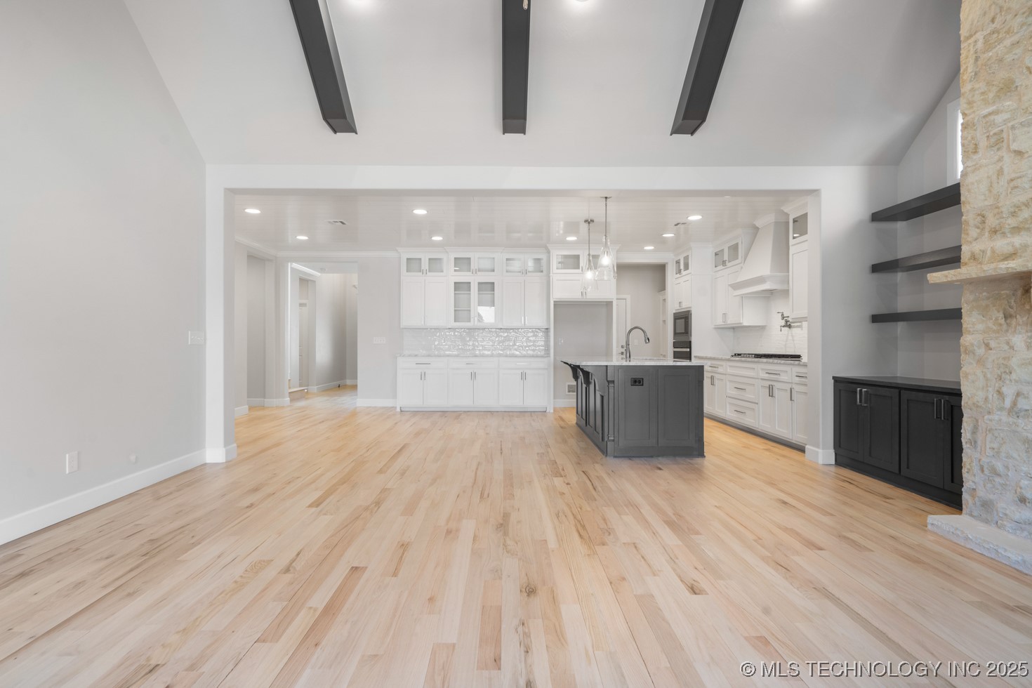 8009 E 146th Eastavenue Owasso OK 74055