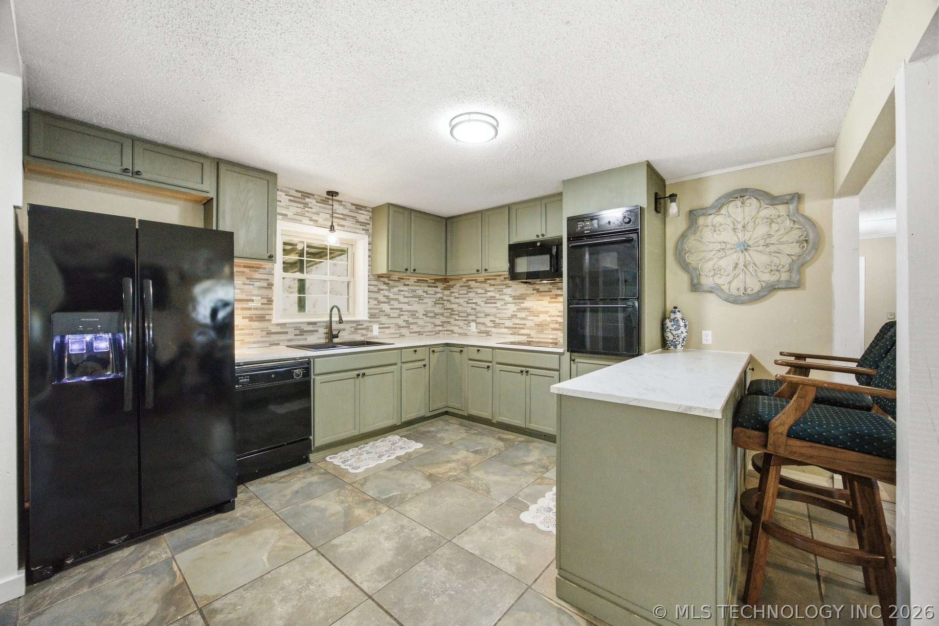 696 N Hickory Street Atoka OK 74525
