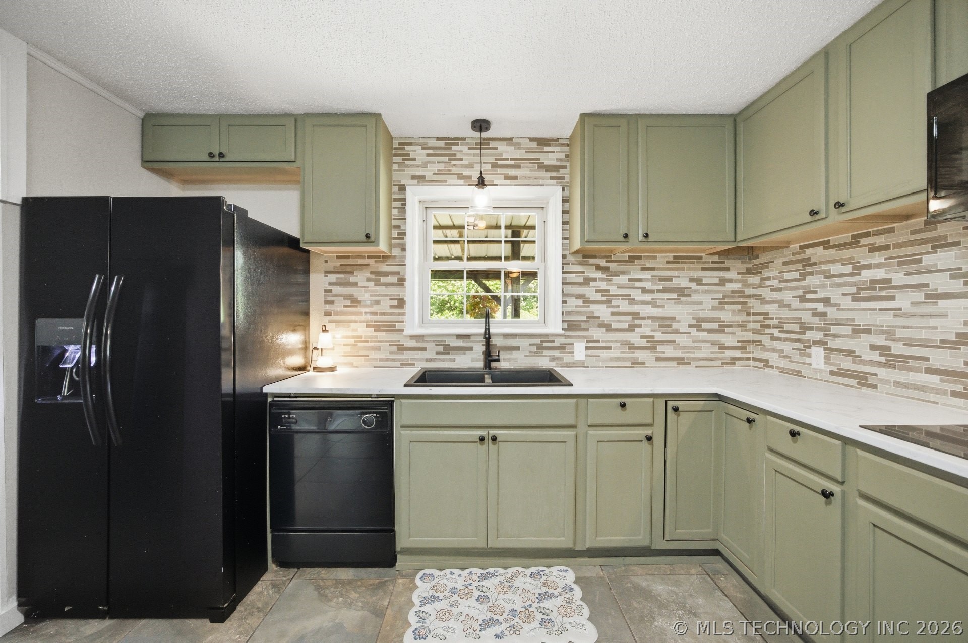 696 N Hickory Street Atoka OK 74525