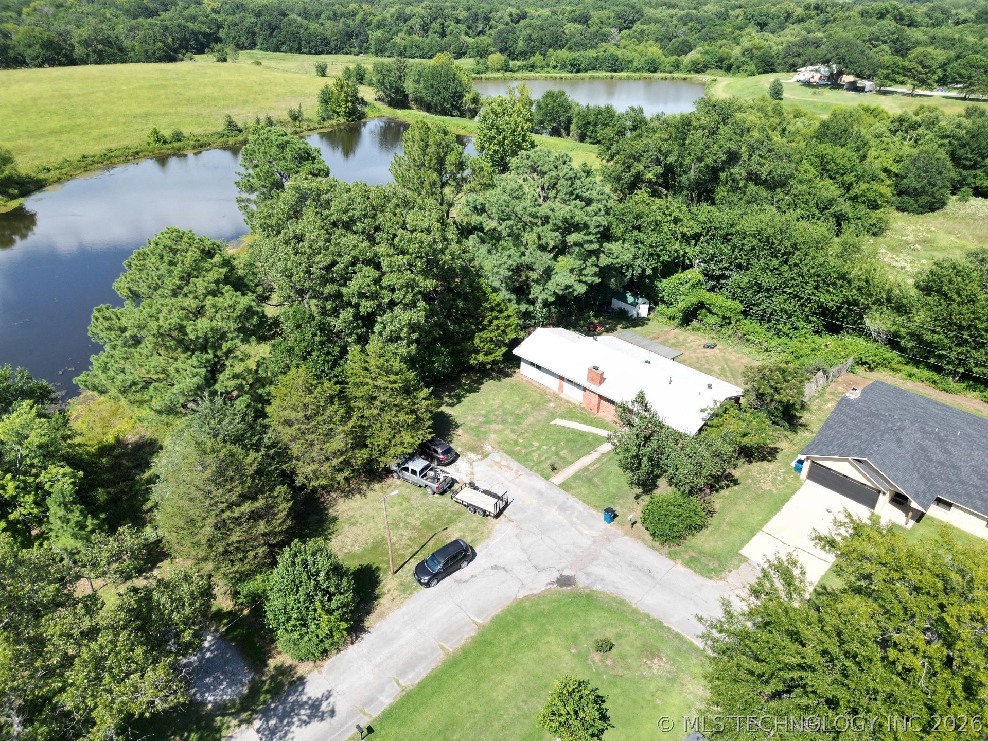 696 N Hickory Street Atoka OK 74525