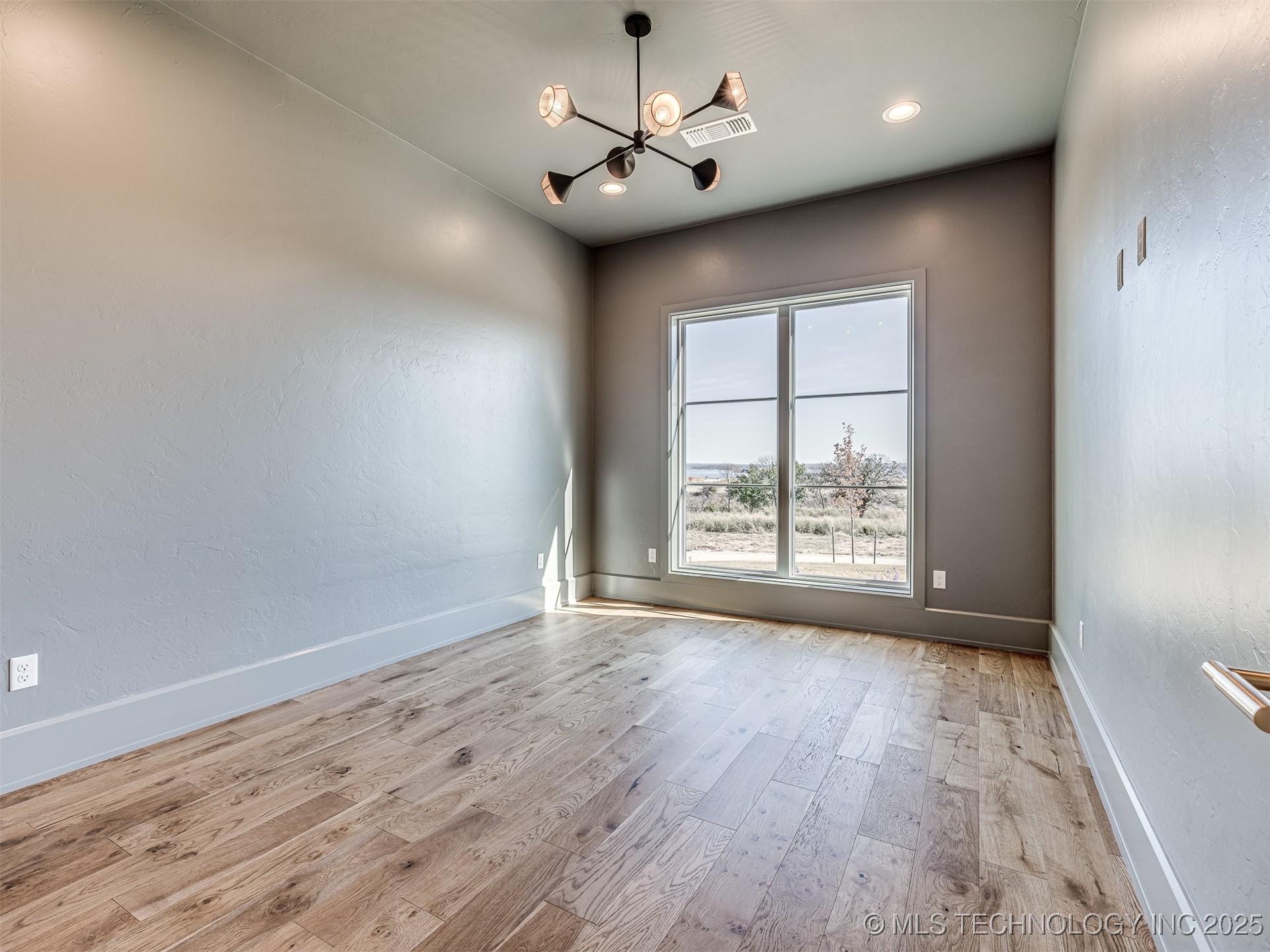 12125 Sunrise Ridge Loop Kingston OK 73439