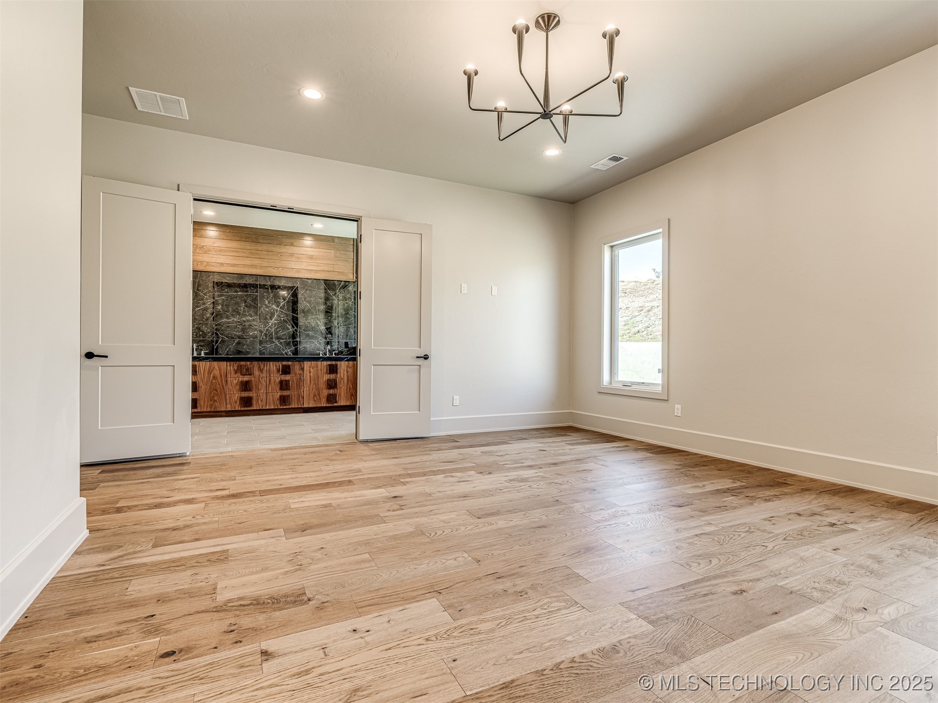 12125 Sunrise Ridge Loop Kingston OK 73439