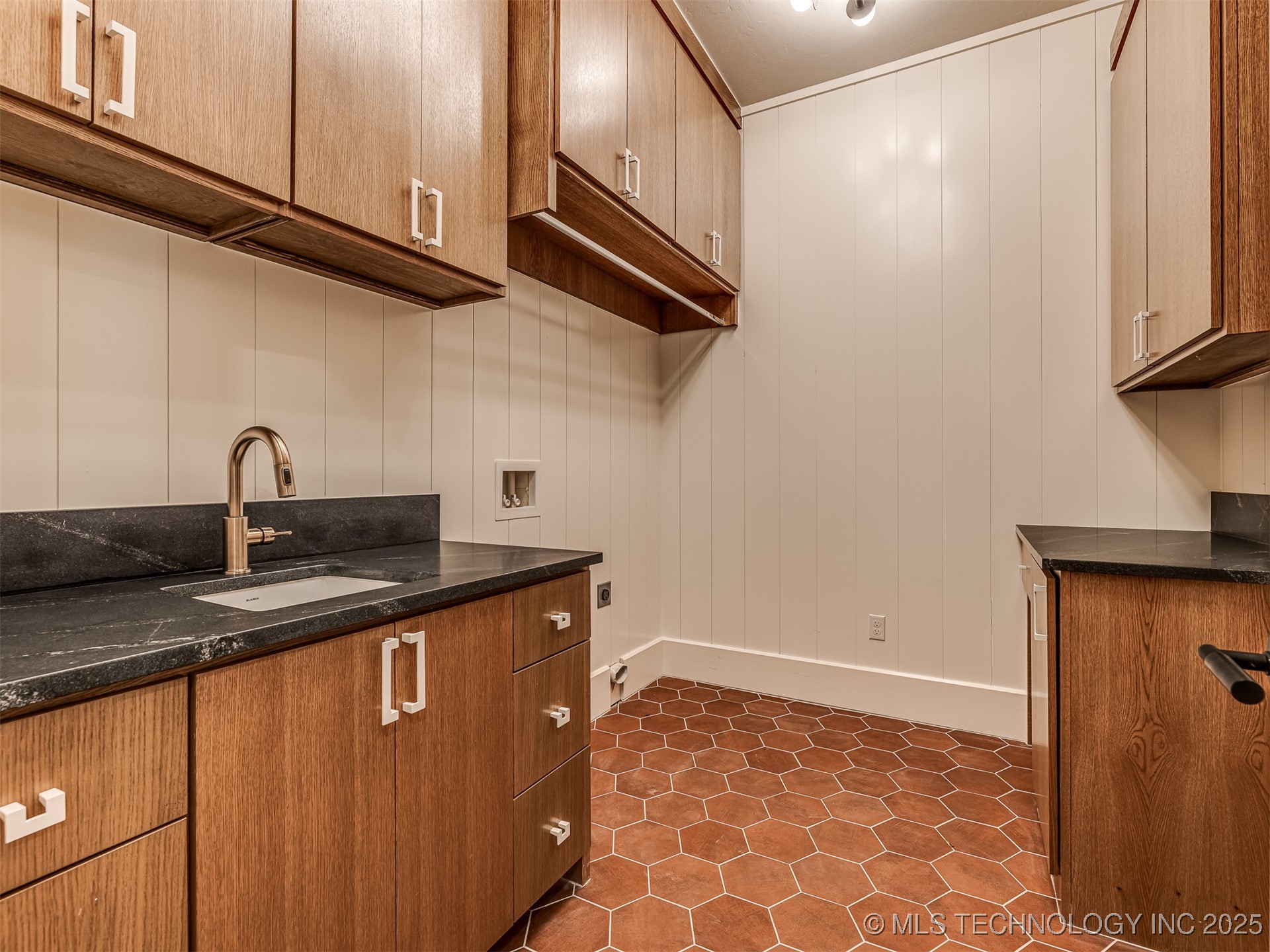 12125 Sunrise Ridge Loop Kingston OK 73439
