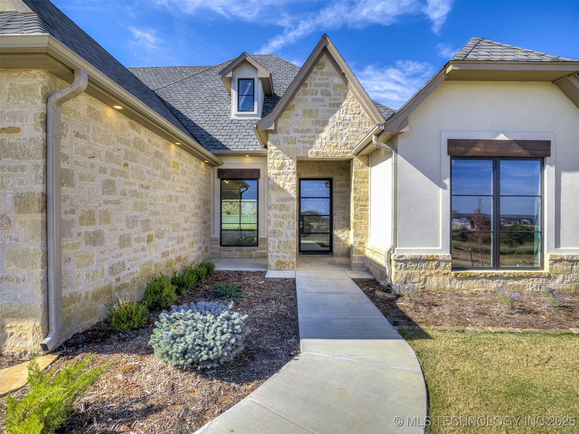 12125 Sunrise Ridge Loop Kingston OK 73439