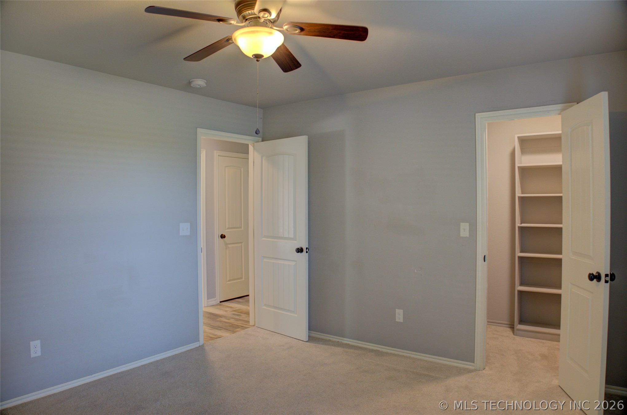 2527 W 68th Place S Tulsa OK 74132