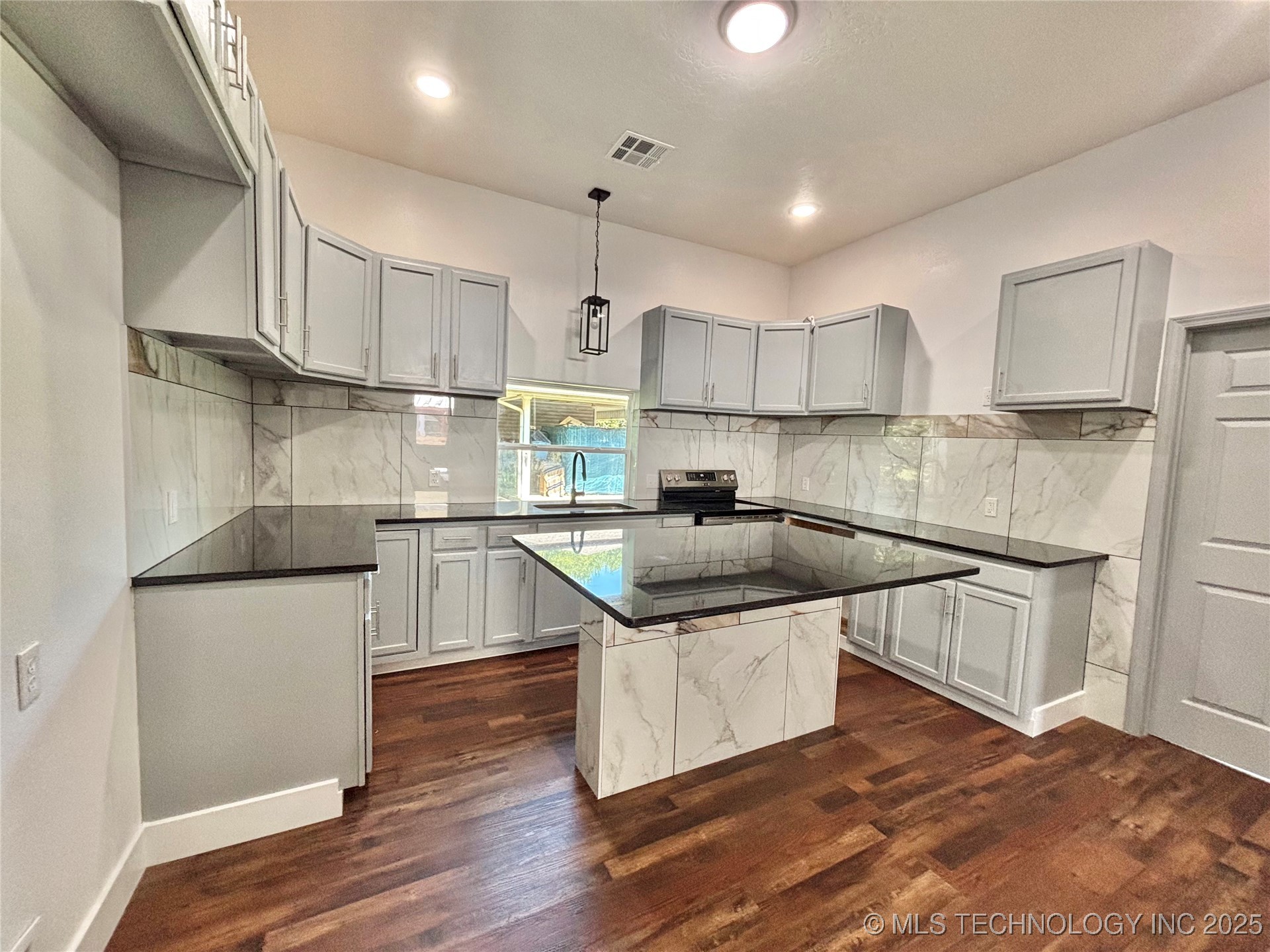 609 N C Street Mcalester OK 74501