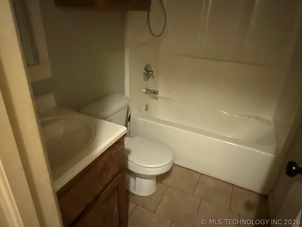 595 Pryor Creek Loop Chouteau OK 74337
