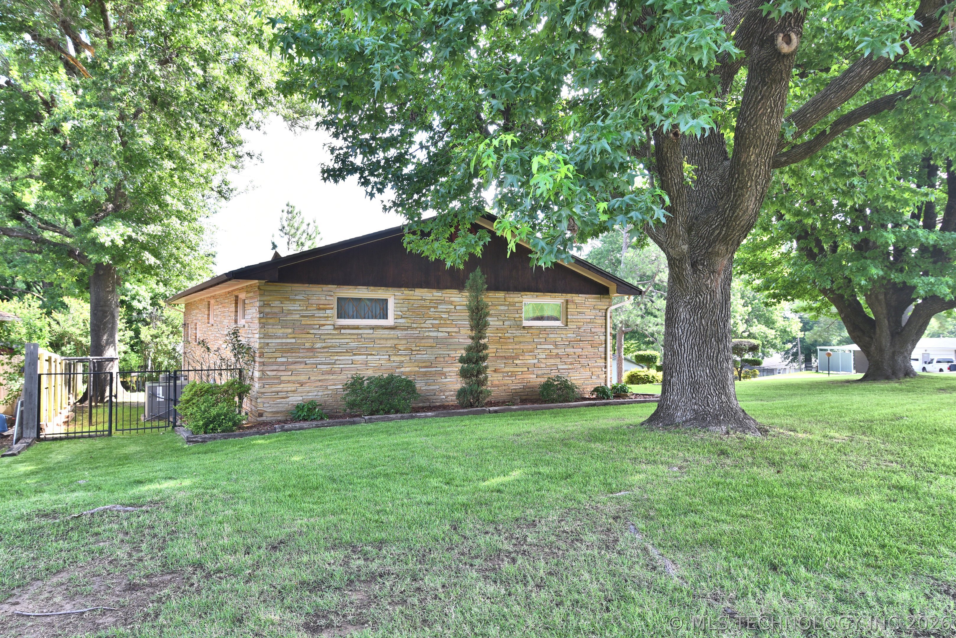 801 Risser Muskogee OK 74403
