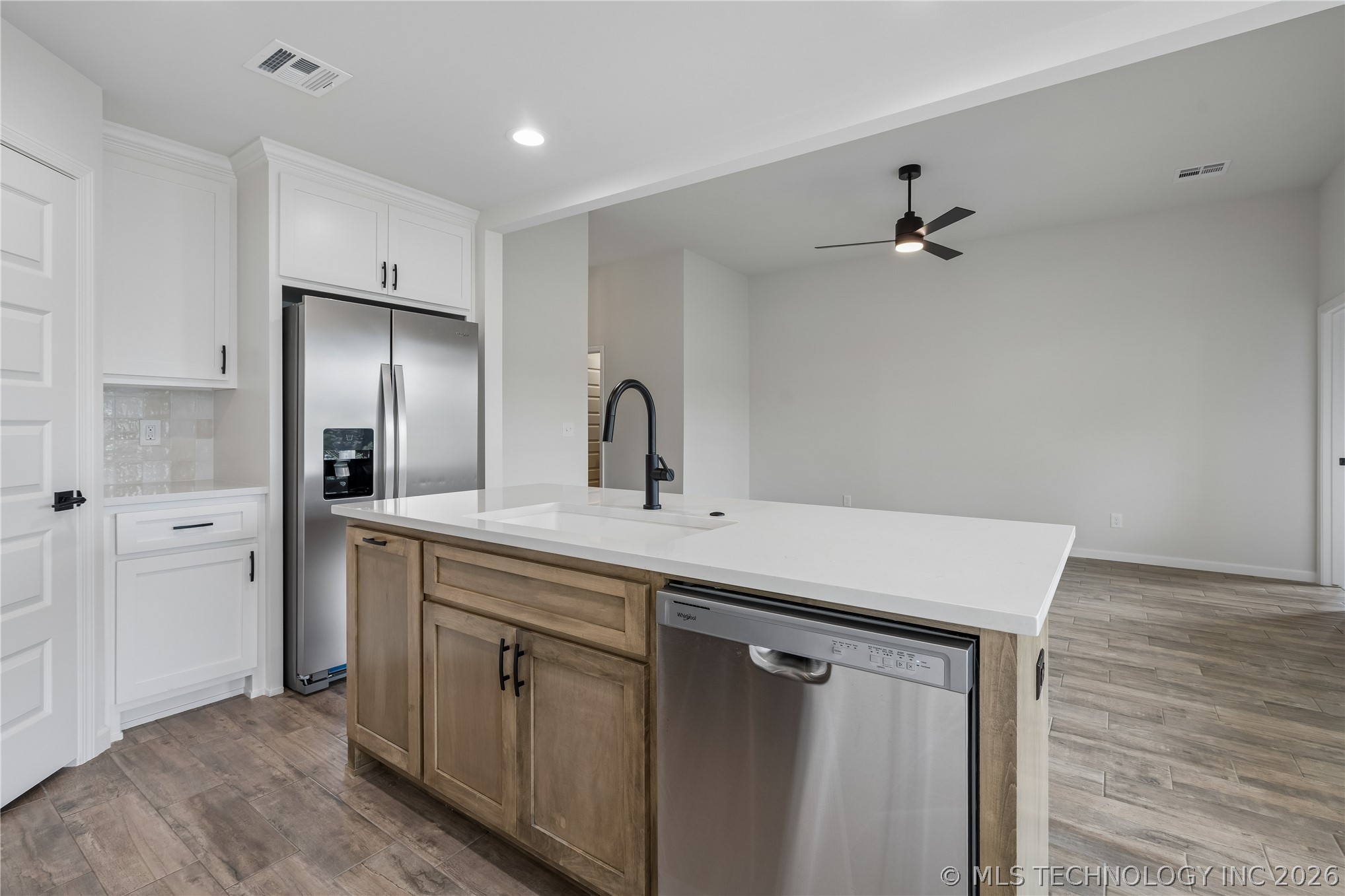 1121 E Cherry Street Cushing OK 74023