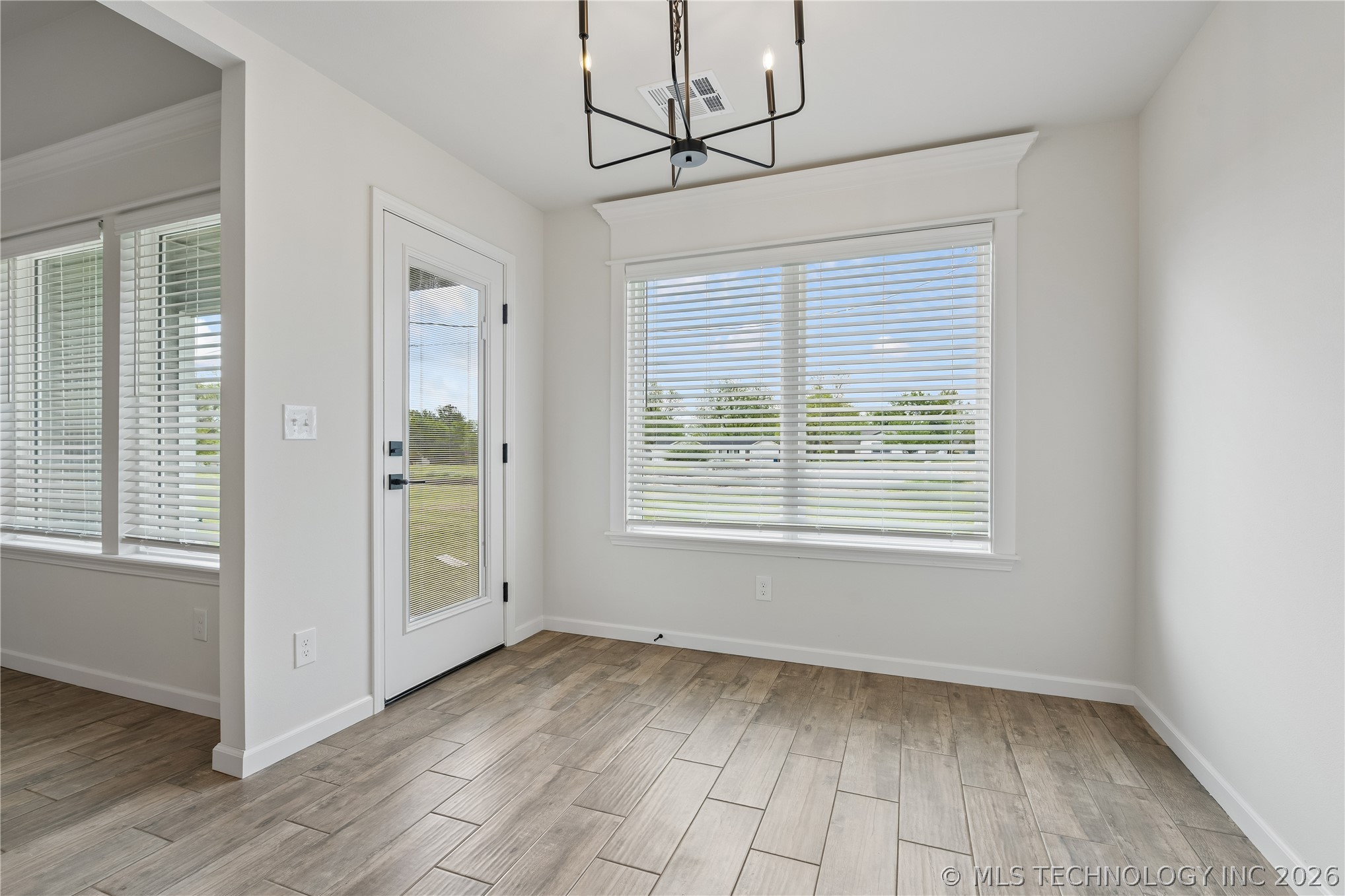 1121 E Cherry Street Cushing OK 74023