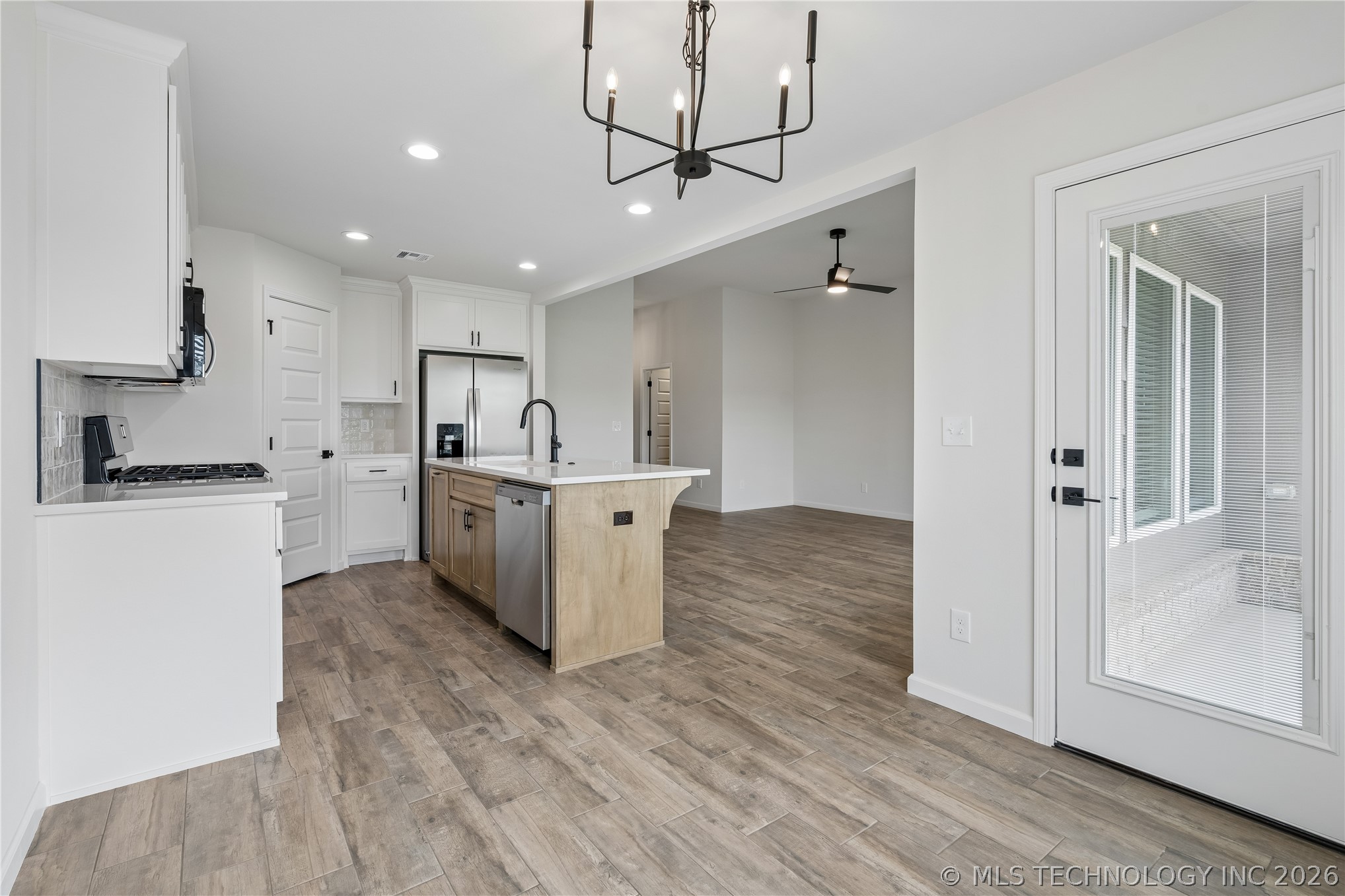 1121 E Cherry Street Cushing OK 74023