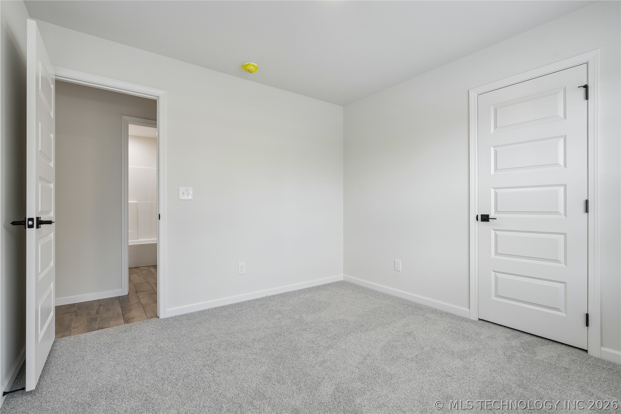 1121 E Cherry Street Cushing OK 74023