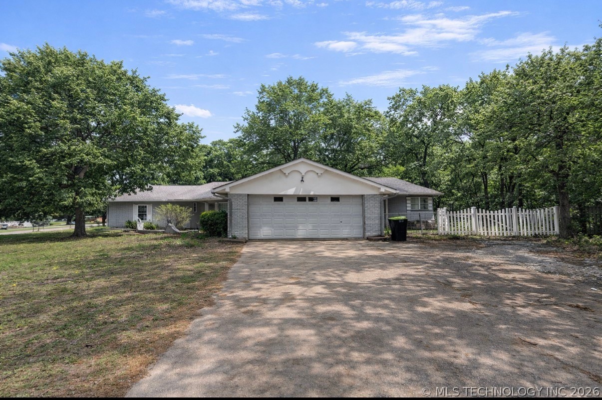 130 Acker Drive Ada OK 74820