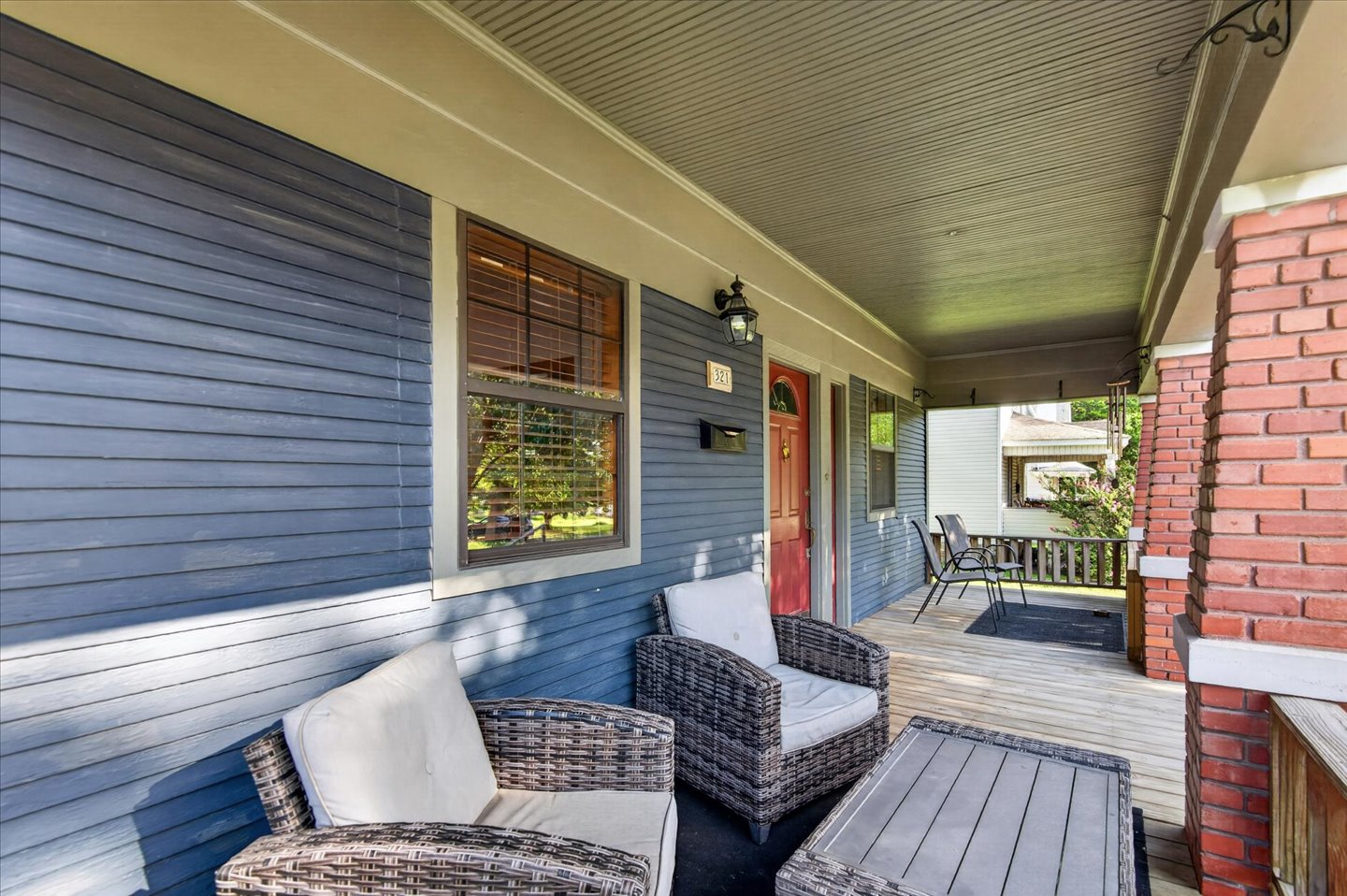 321 N Maple Street N Nowata OK 74048