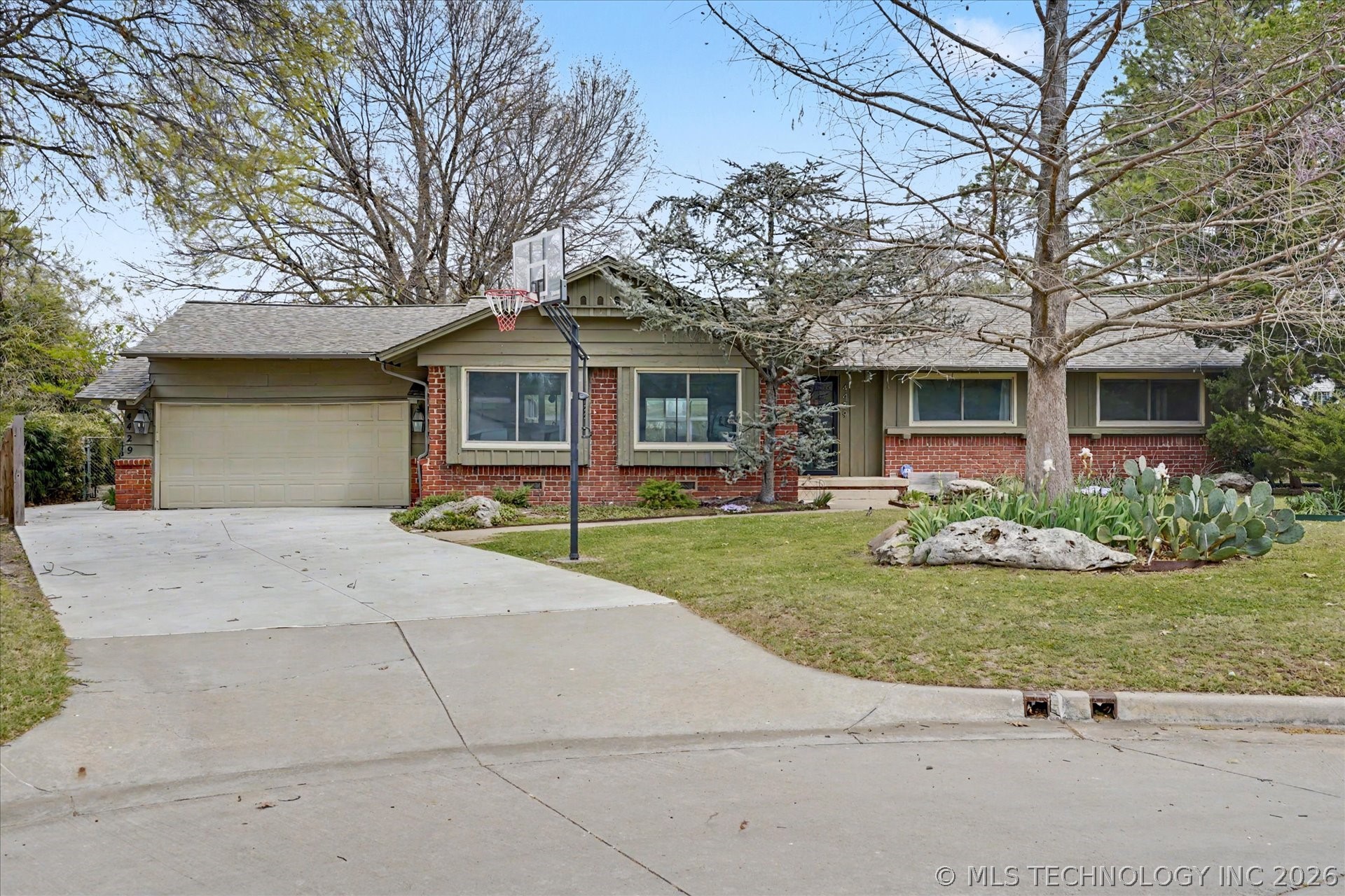 4429 E 46th Place Tulsa OK 74135