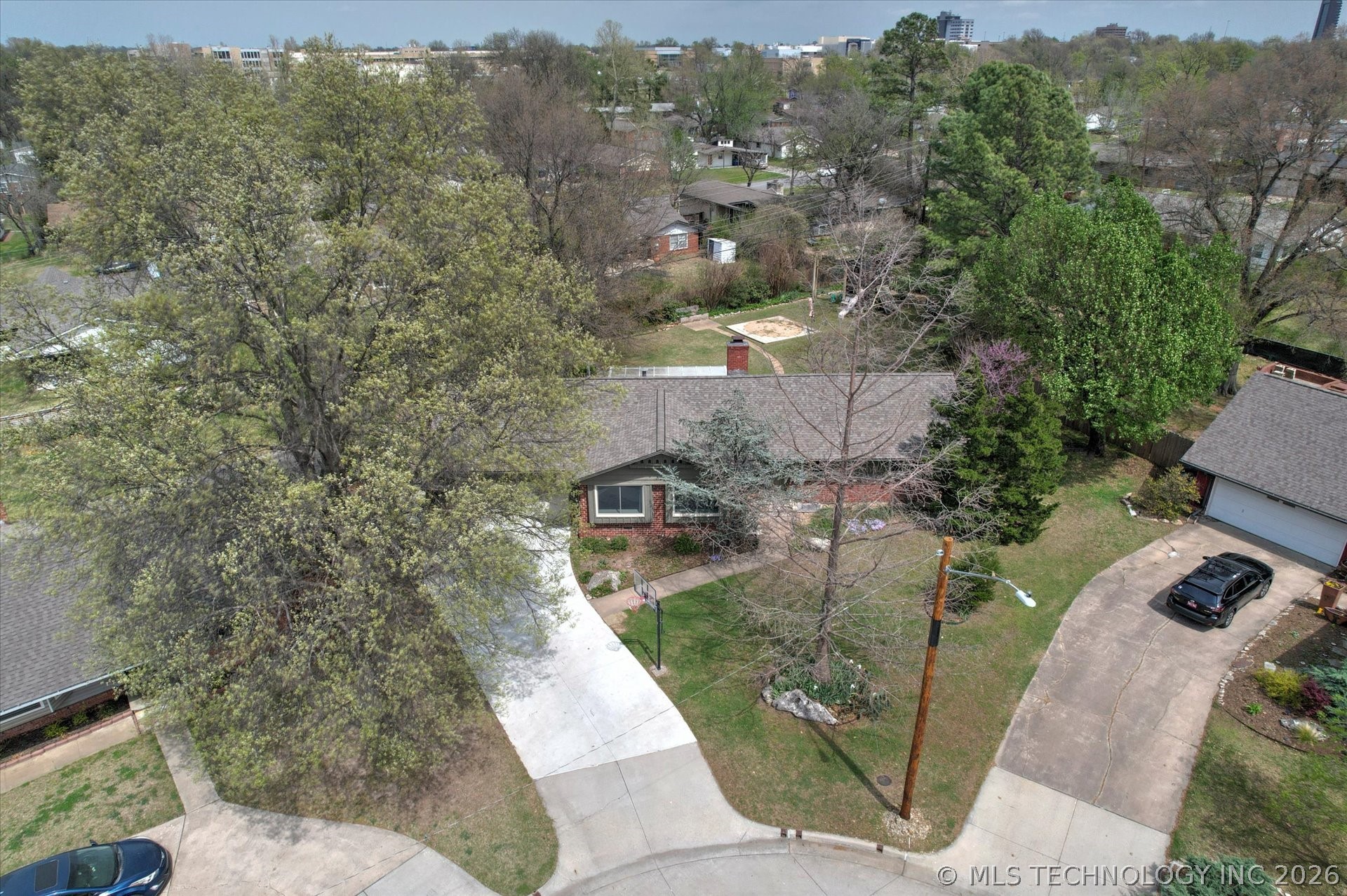4429 E 46th Place Tulsa OK 74135
