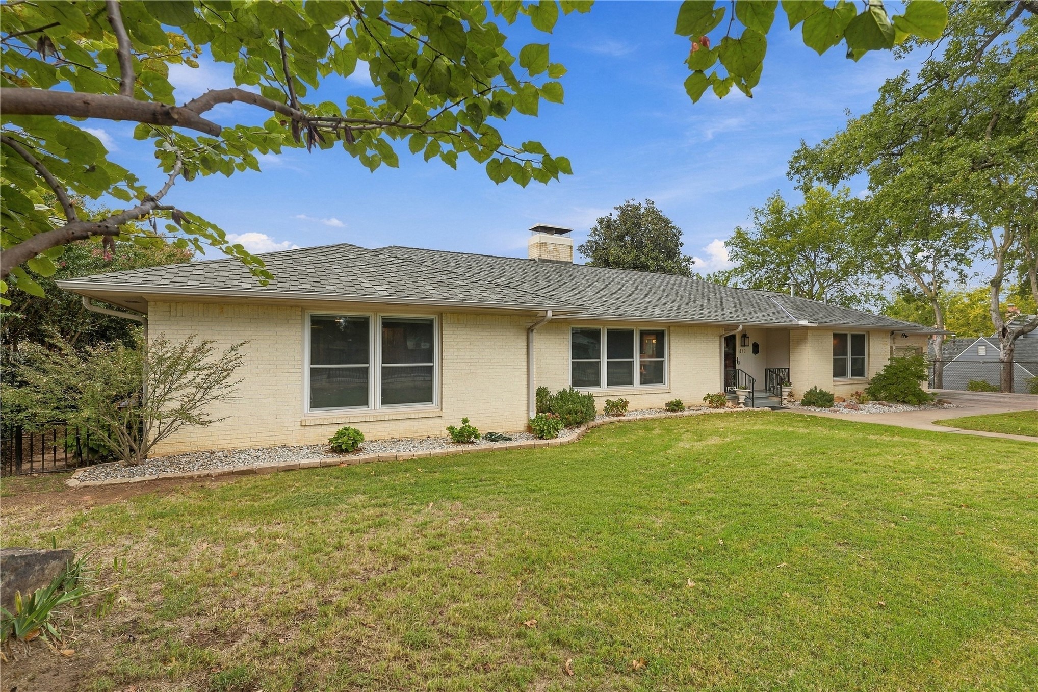 810 Main Street Sand Springs OK 74063