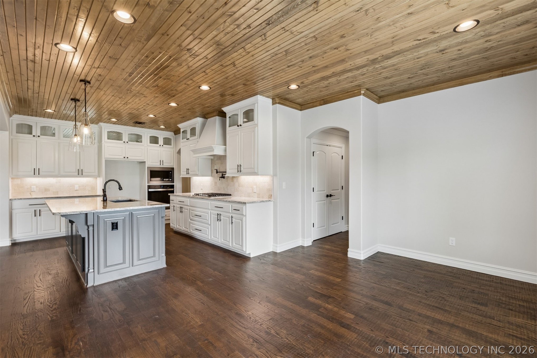 102 E 165th Street S Glenpool OK 74033