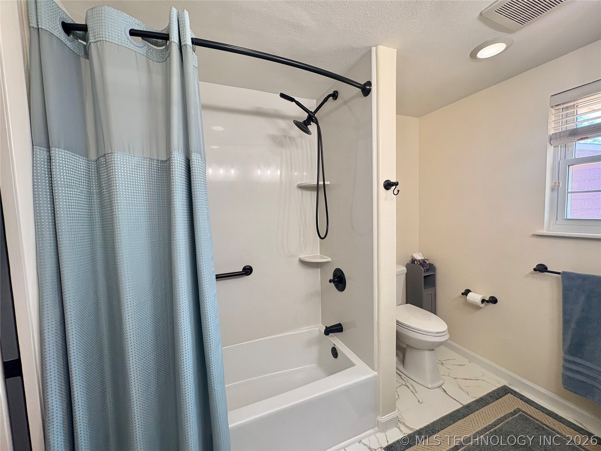 924 W Park Avenue Checotah OK 74426