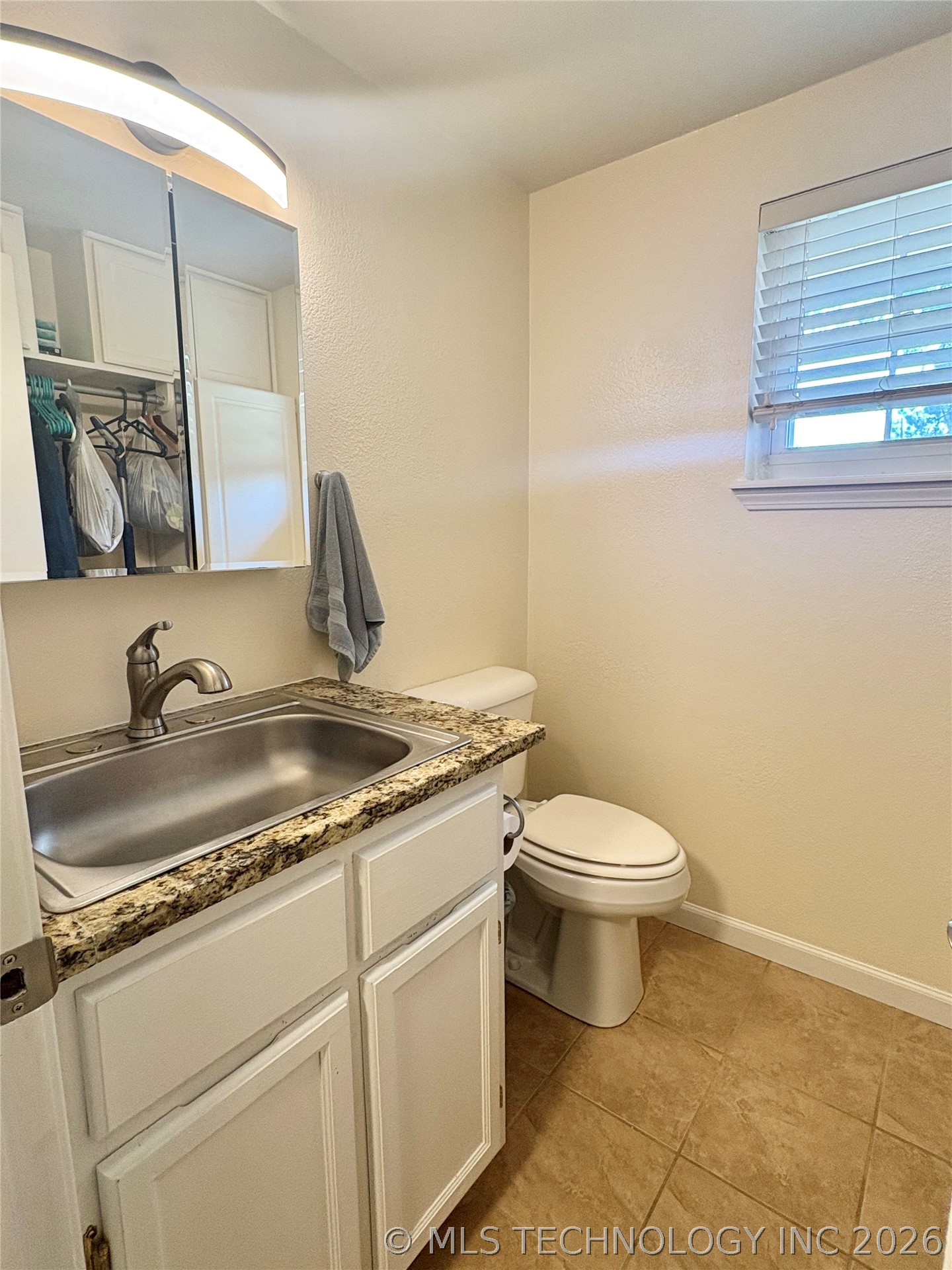 924 W Park Avenue Checotah OK 74426