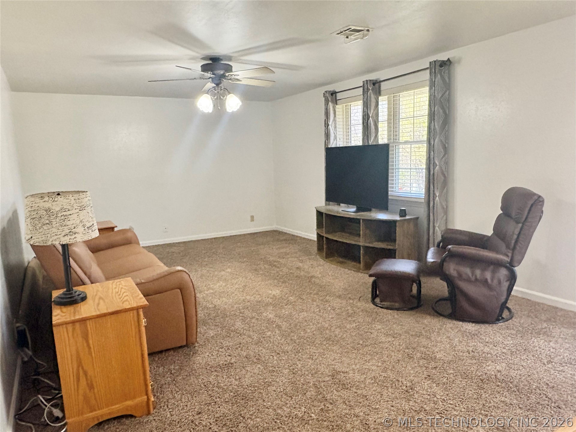 924 W Park Avenue Checotah OK 74426