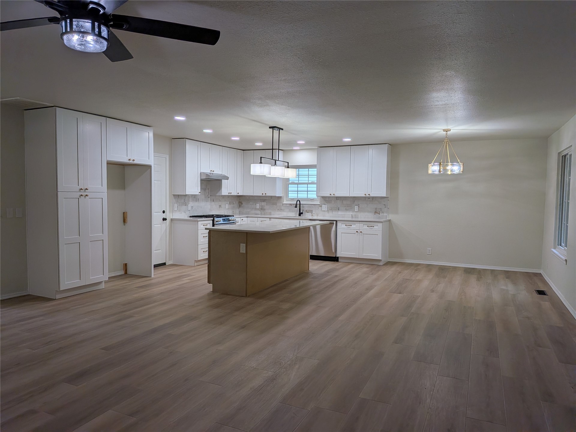 3341 S 143rd East Avenue E Tulsa OK 74134