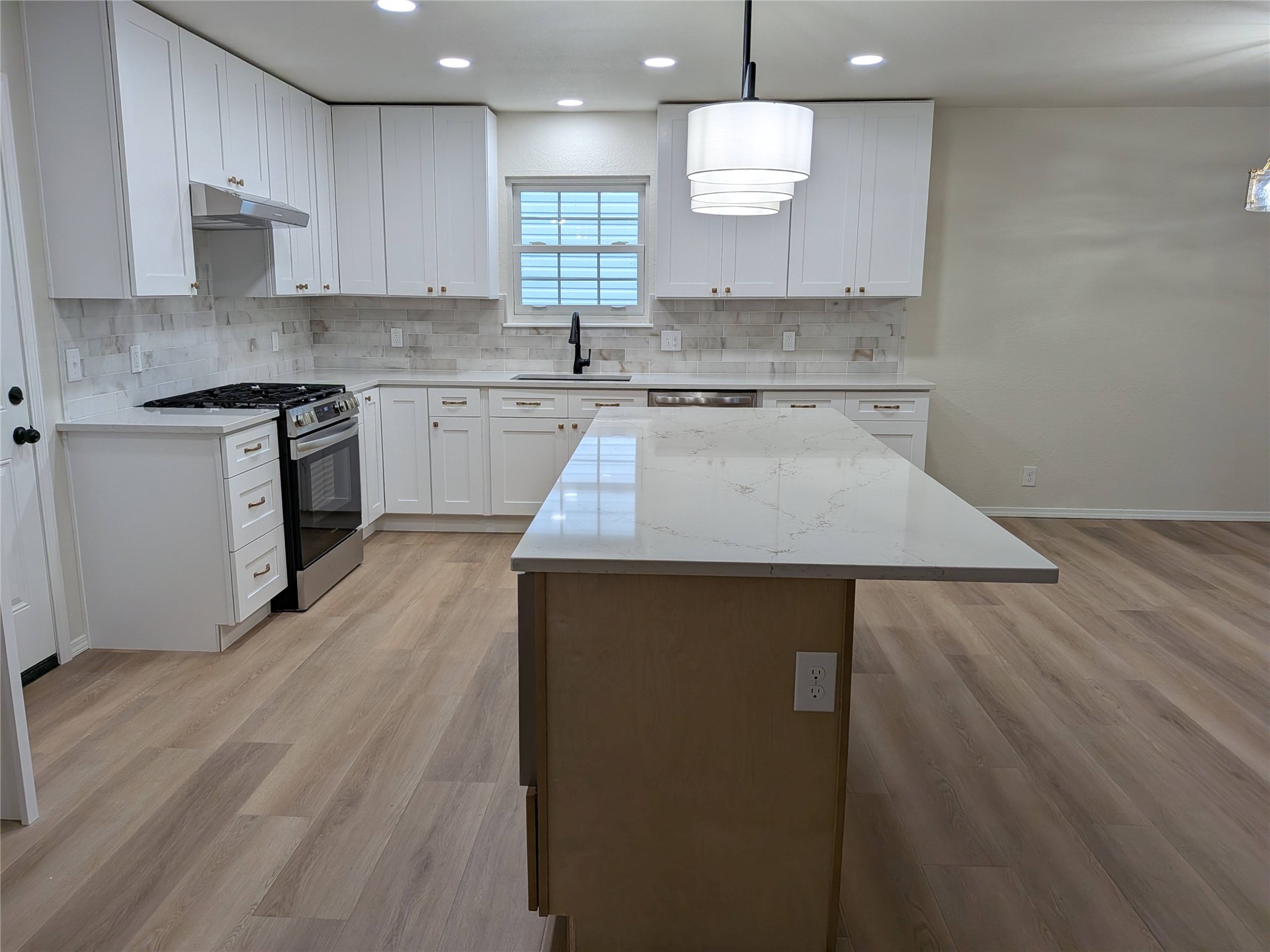 3341 S 143rd East Avenue E Tulsa OK 74134